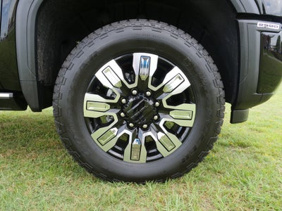 2025 GMC Sierra 2500 HD Denali