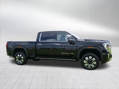 2025 GMC Sierra 2500 HD Denali