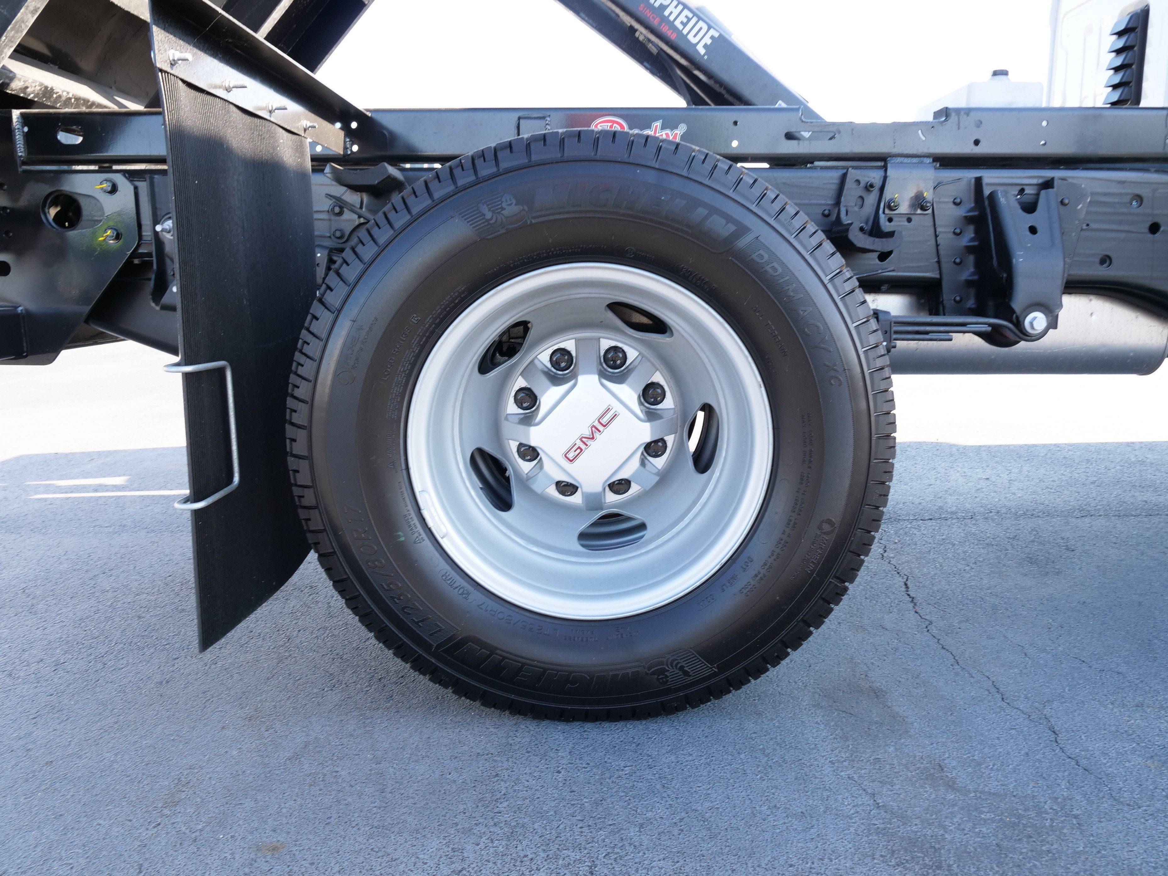 2026 GMC Sierra 3500 HD Chassis Cab Pro