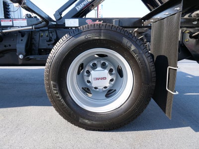 2026 GMC Sierra 3500 HD Chassis Cab Pro