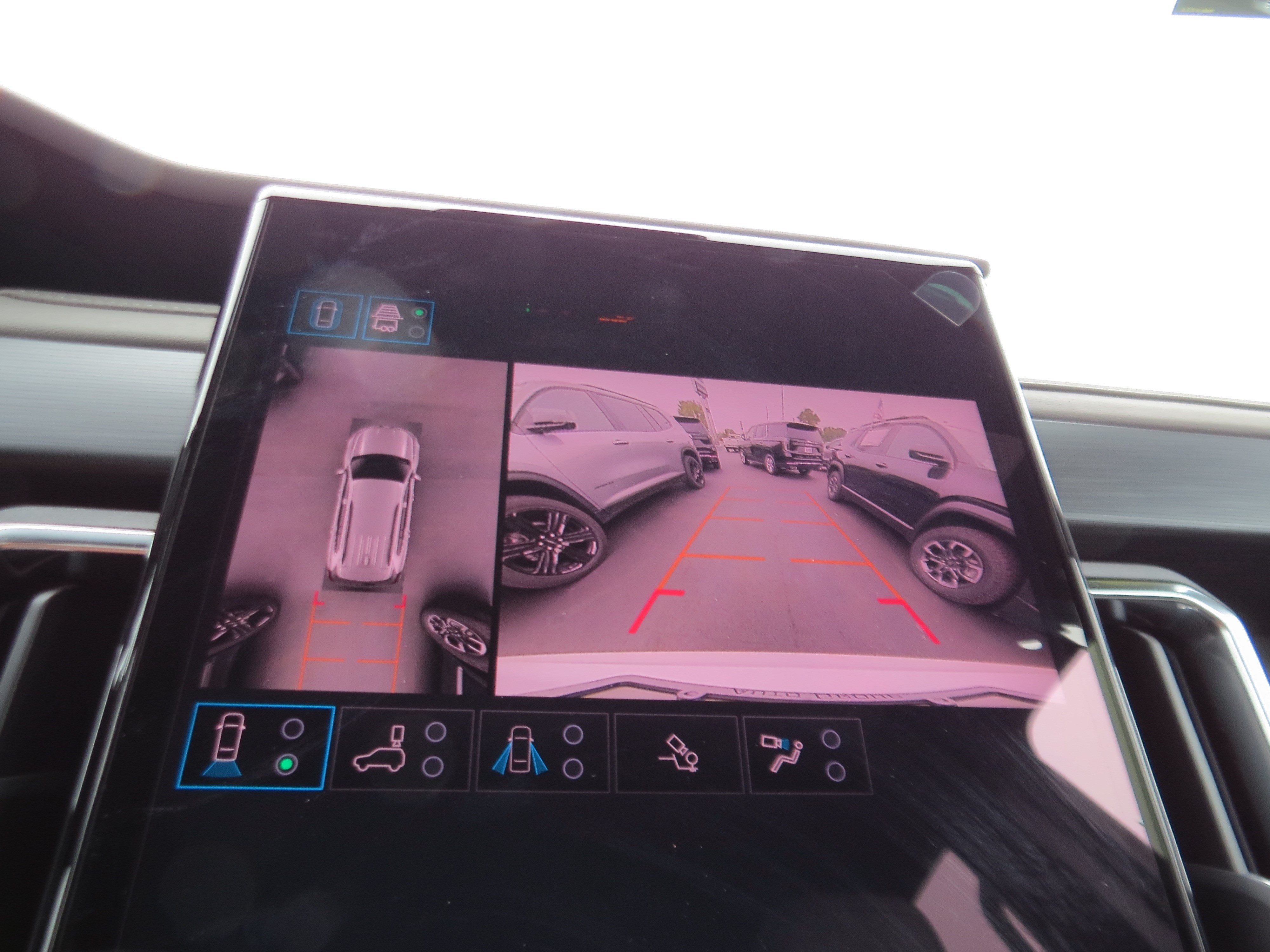 2027 GMC Acadia Elevation