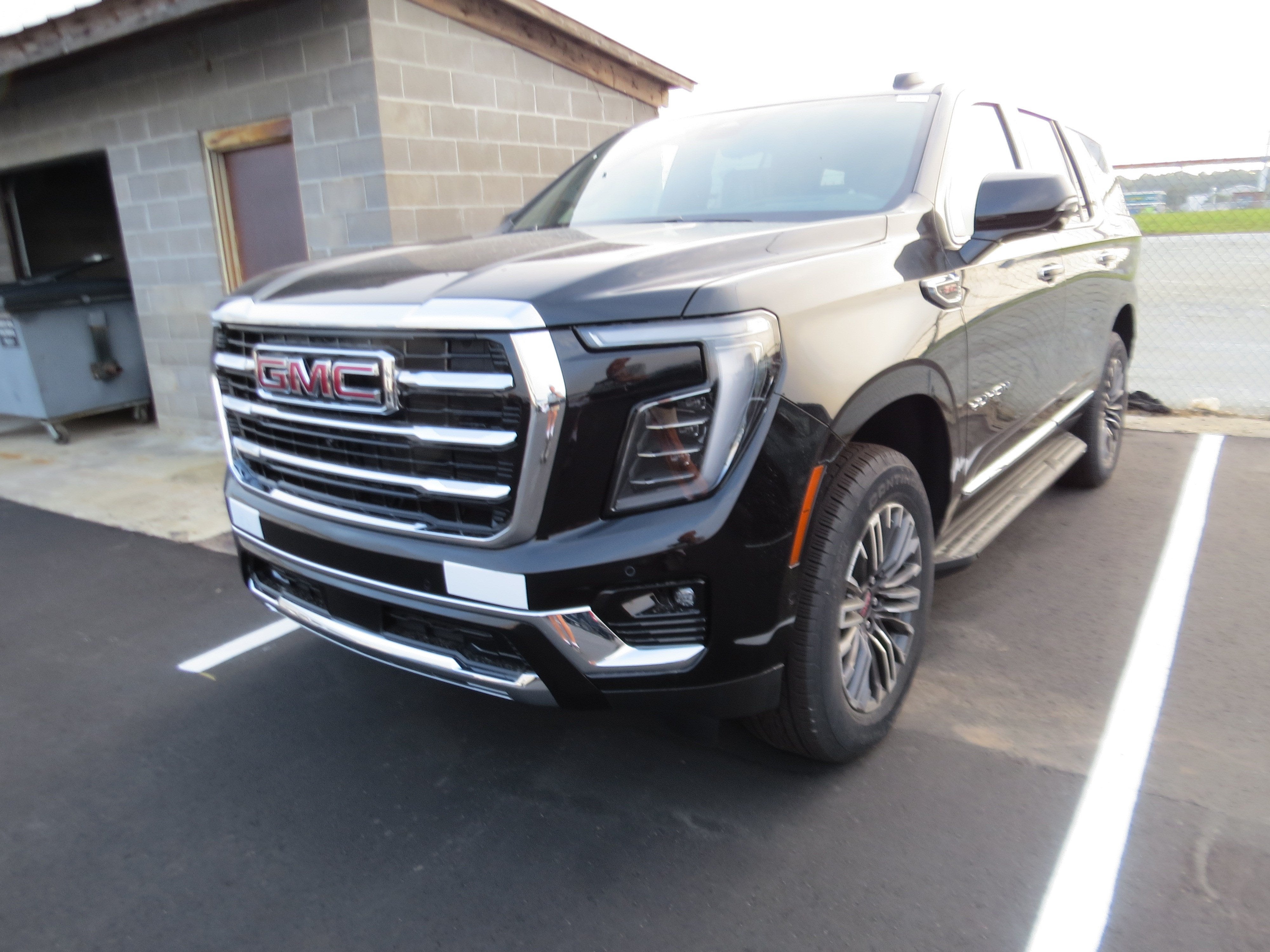 2026 GMC Yukon Elevation
