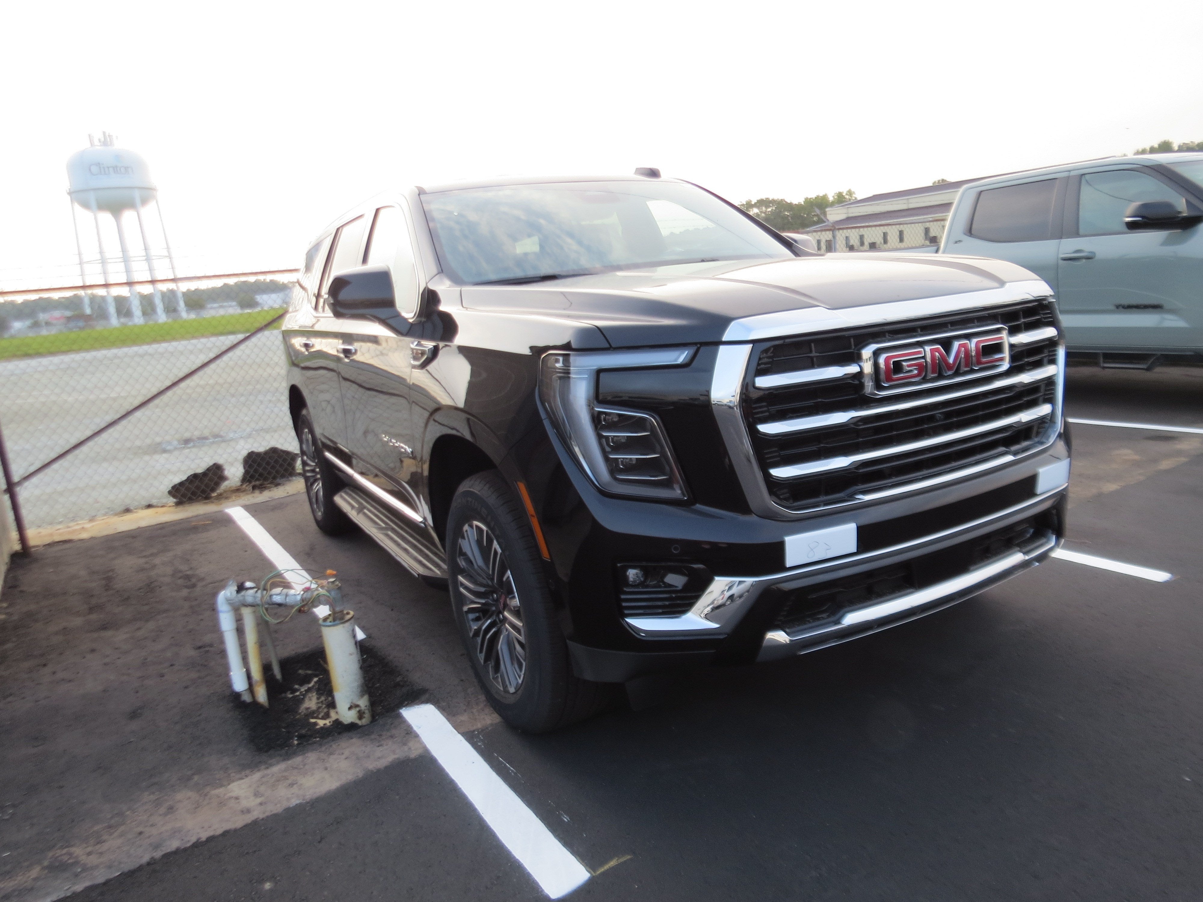 2026 GMC Yukon Elevation