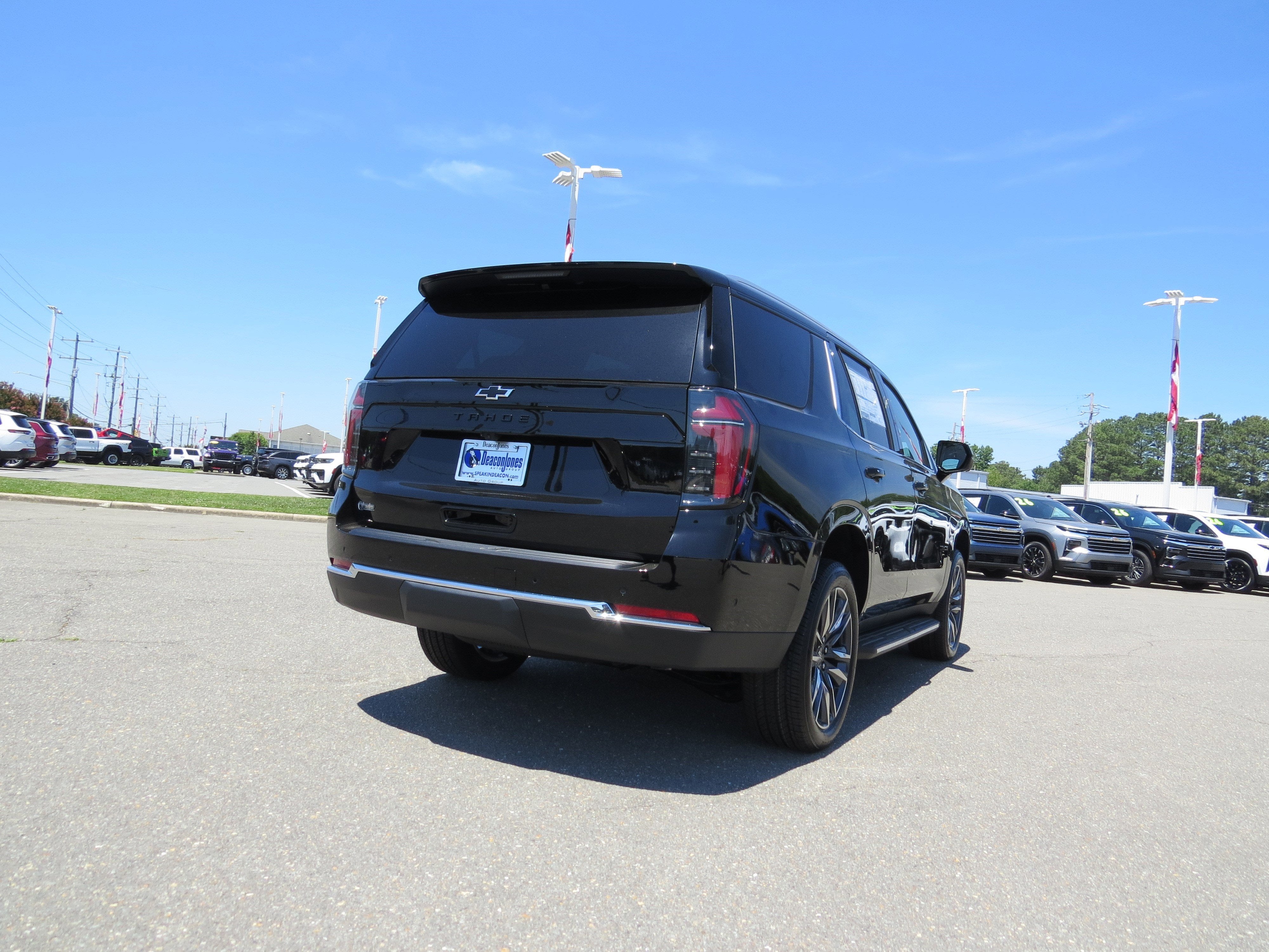 2026 Chevrolet Tahoe LS