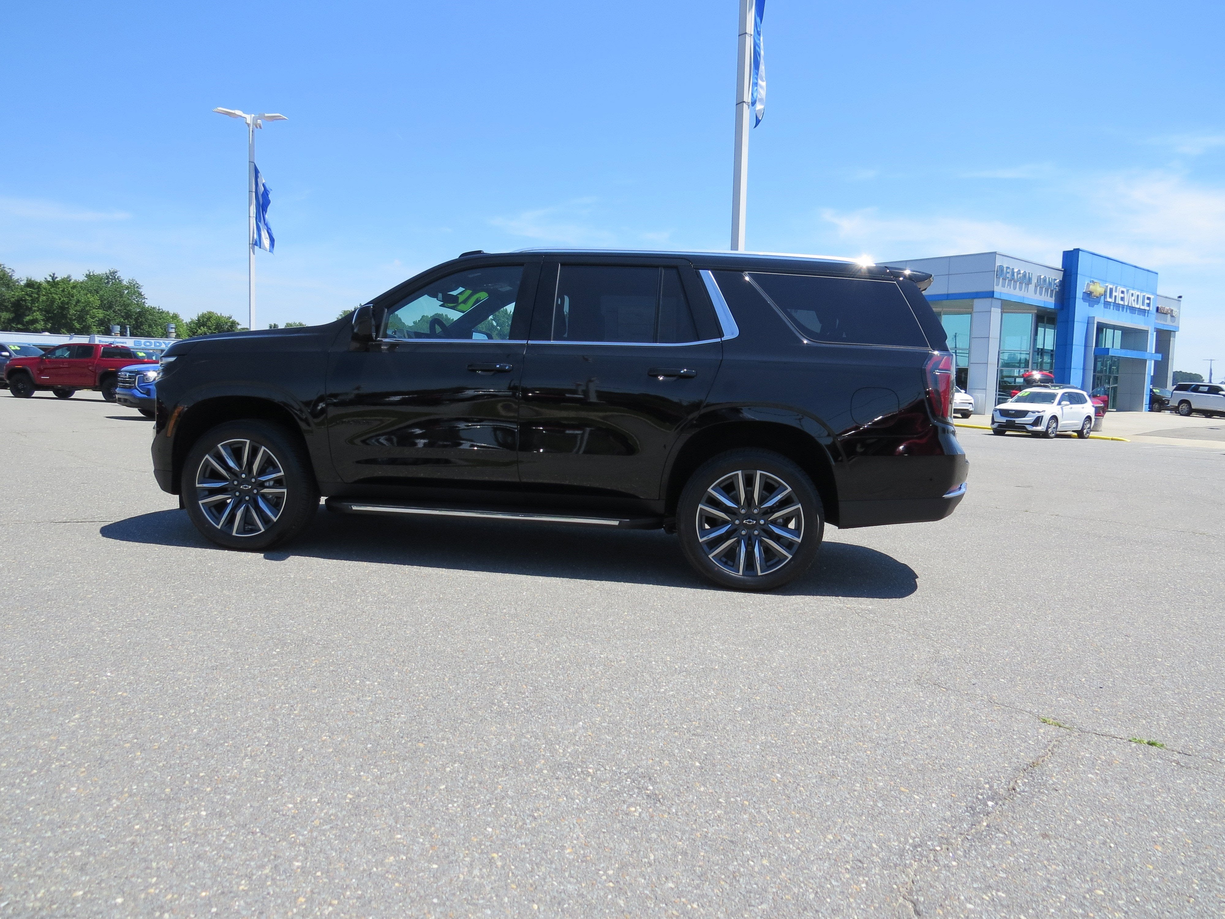 2026 Chevrolet Tahoe LS