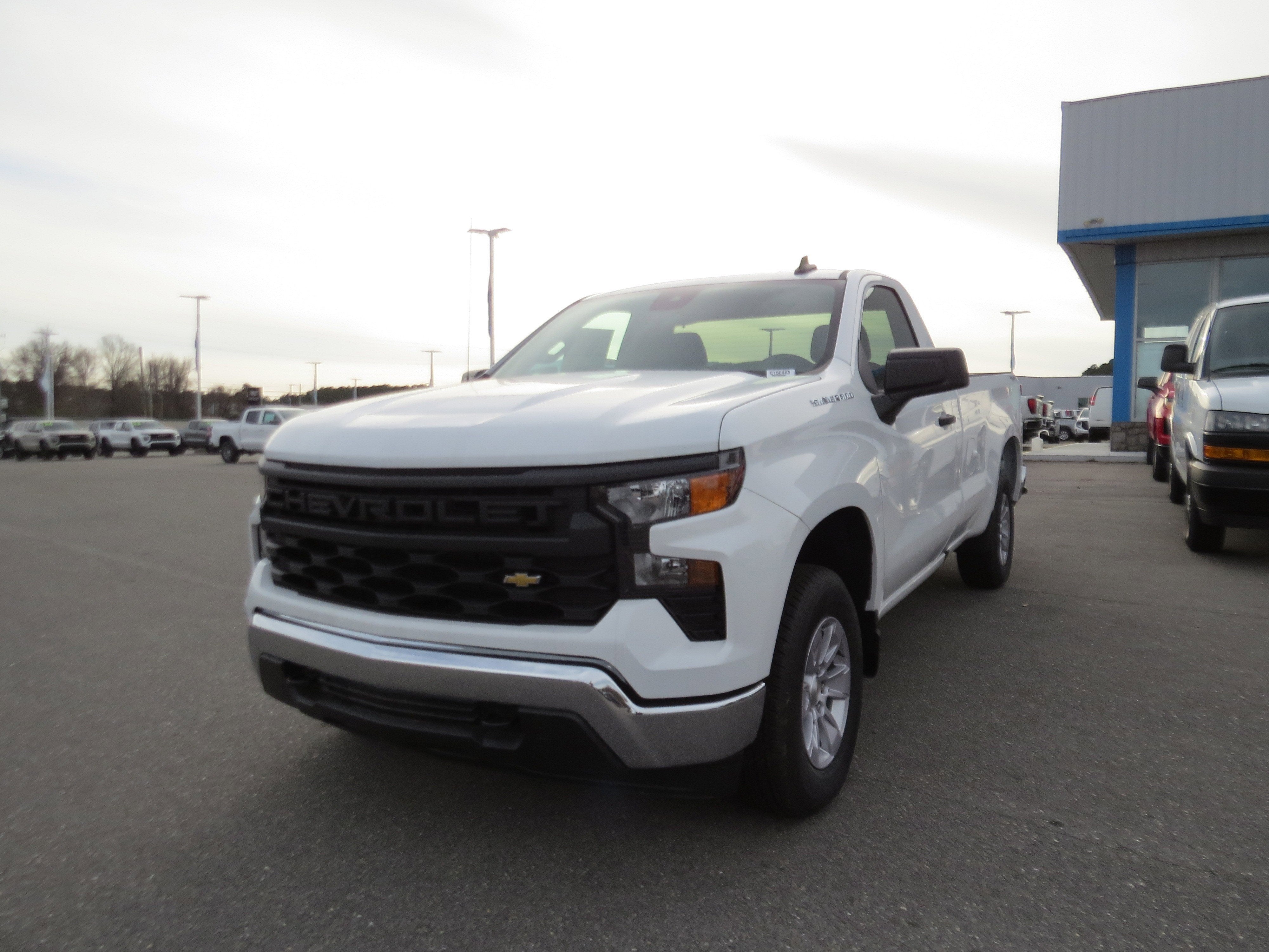 2025 Chevrolet Silverado 1500 WT