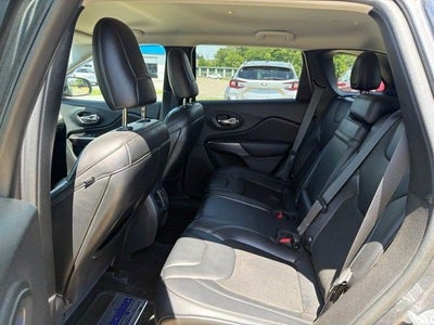 2019 Jeep Cherokee Latitude Plus FWD