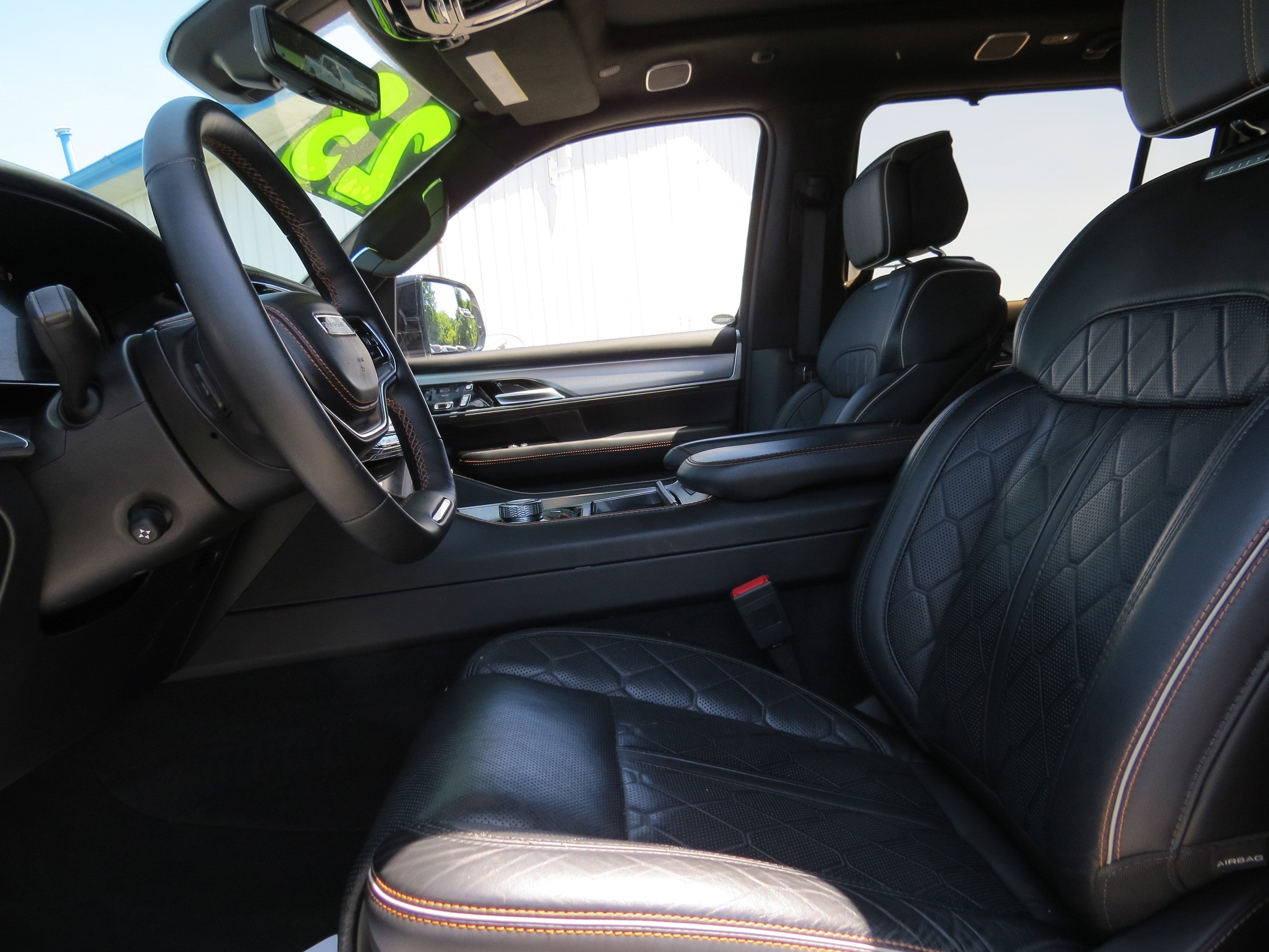 2023 Jeep Grand Wagoneer Series III 4x4