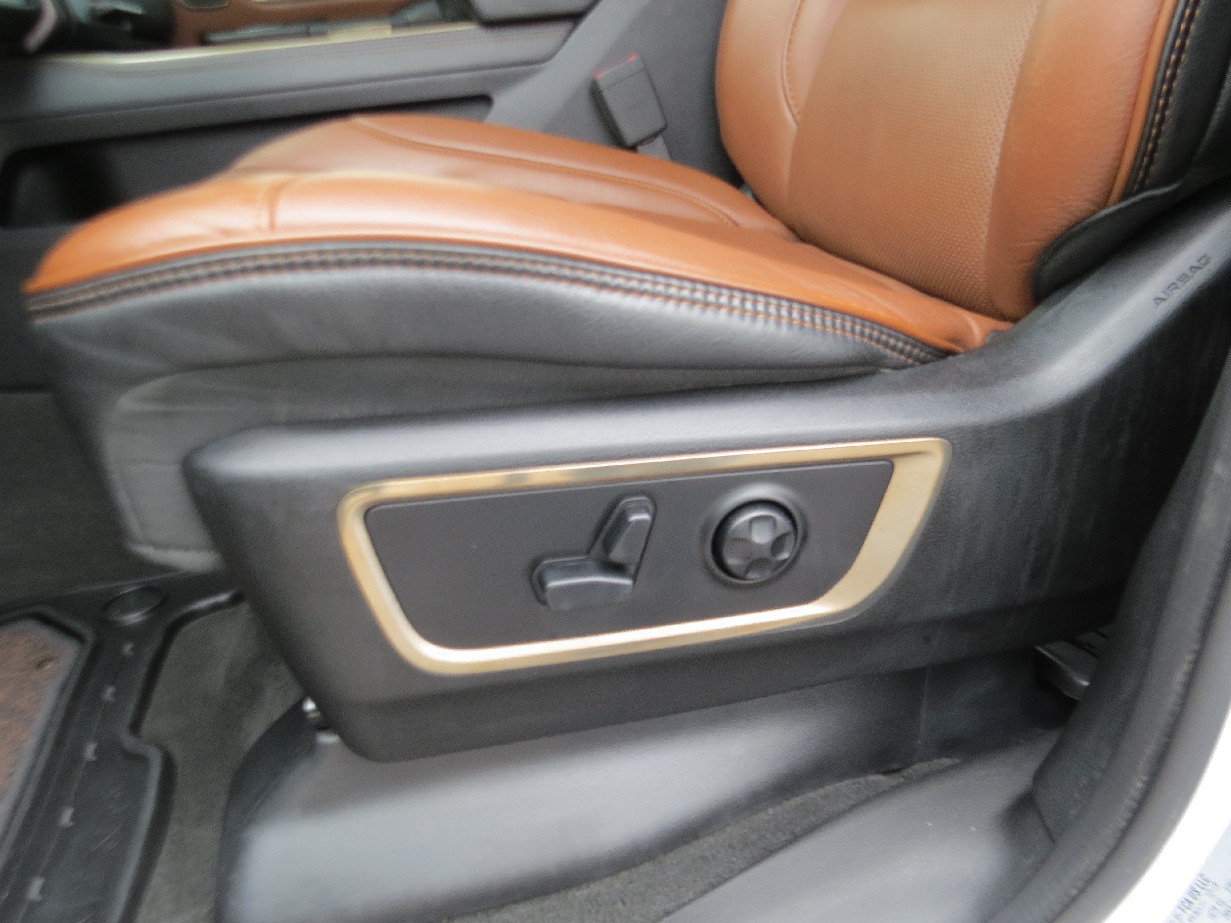 2020 RAM Ram 1500 Pickup Longhorn - Photo 24