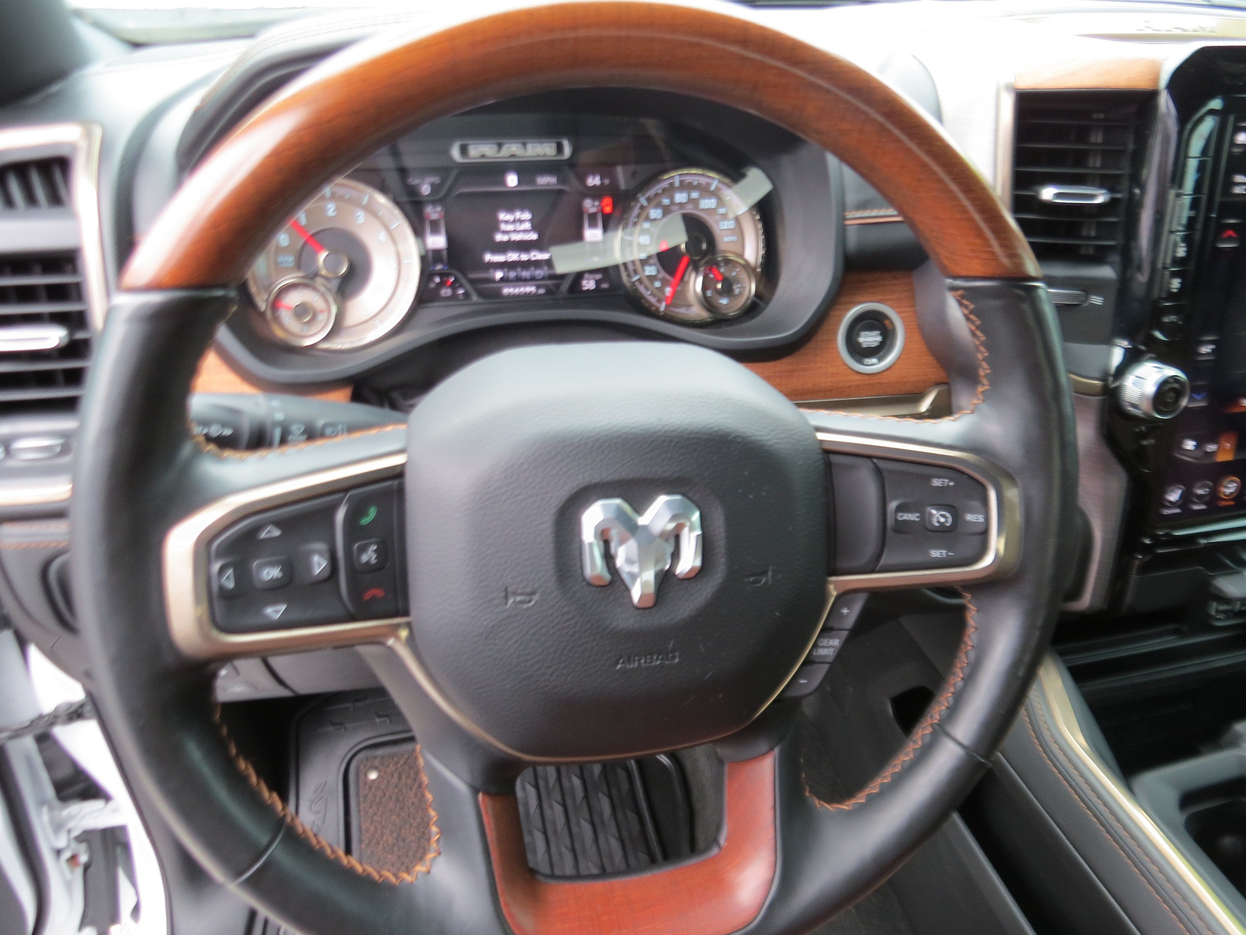 2020 RAM Ram 1500 Pickup Longhorn - Photo 27
