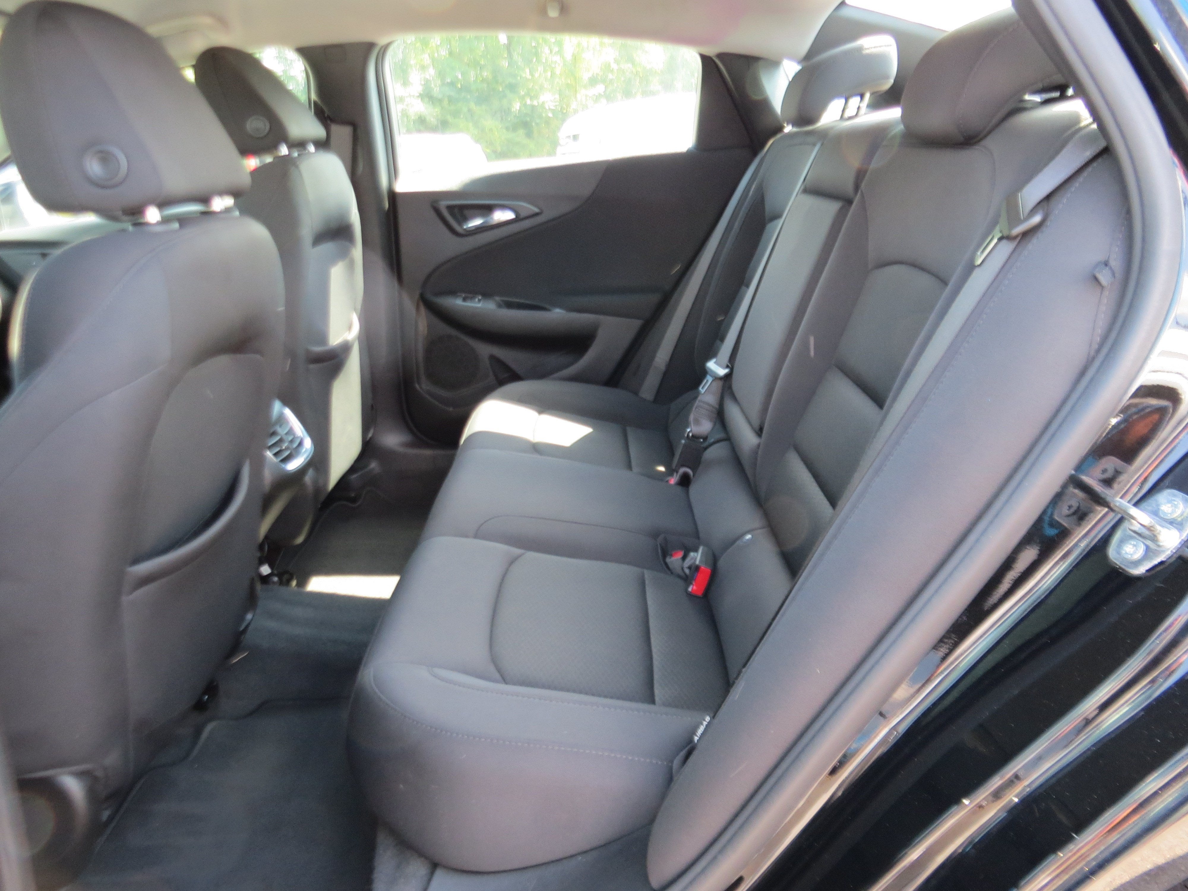 2022 Chevrolet Malibu 1LT - Photo 13