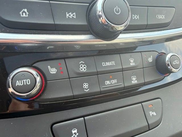 2017 Buick LaCrosse Essence