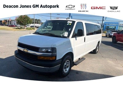 2020 Chevrolet Express Passenger 3500 LT