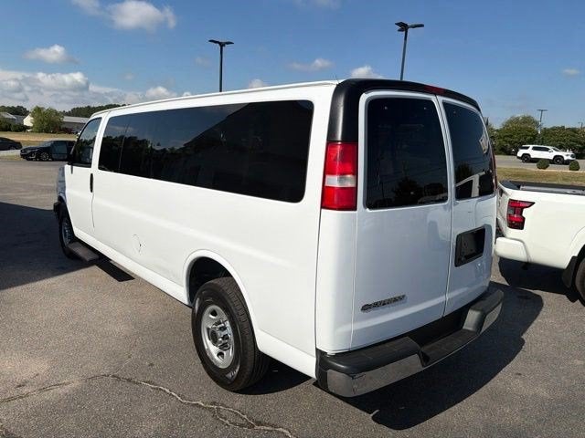 2020 Chevrolet Express Passenger 3500 LT