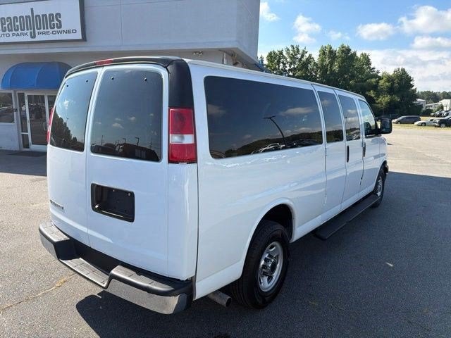 2020 Chevrolet Express Passenger 3500 LT