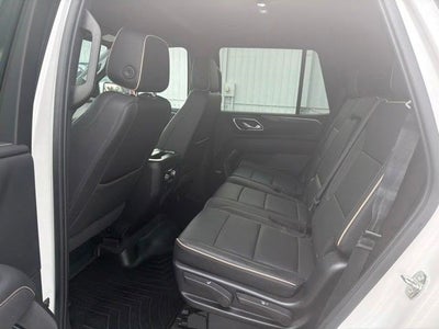 2022 GMC Yukon SLT