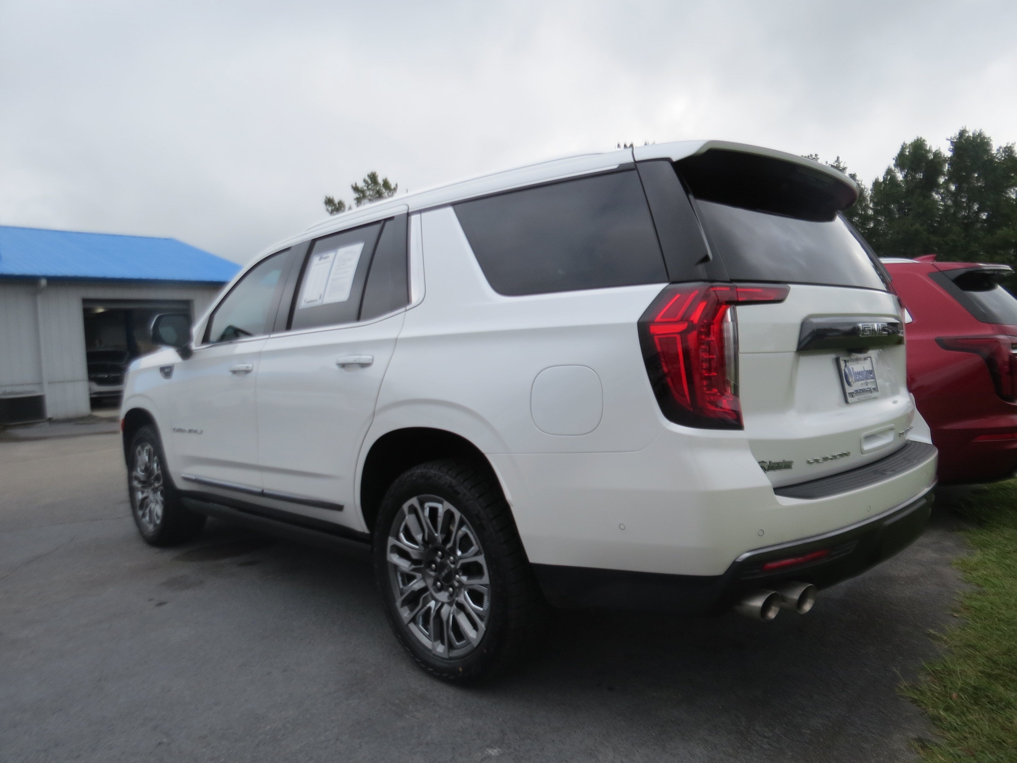 2023 GMC Yukon Denali Ultimate