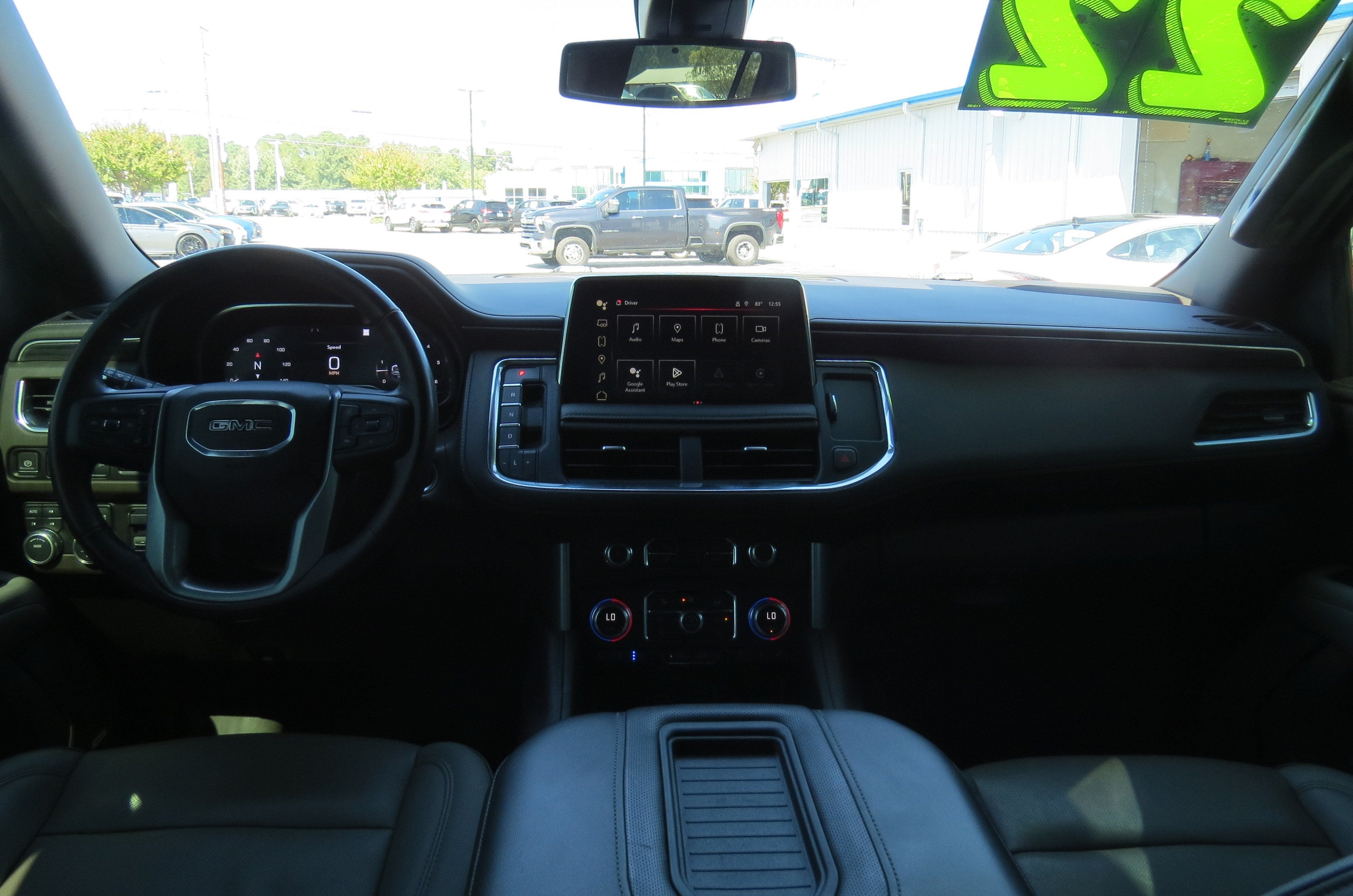 2022 GMC Yukon XL SLT
