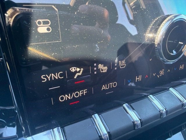 2026 GMC Yukon XL Denali - Photo 12