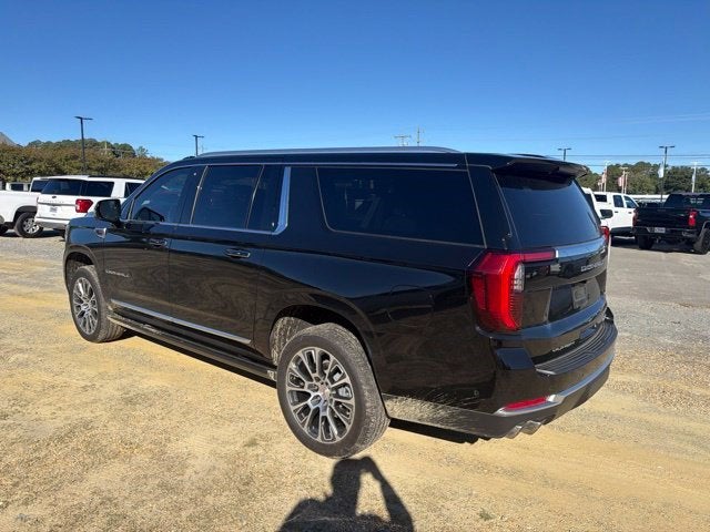 2026 GMC Yukon XL Denali - Photo 14