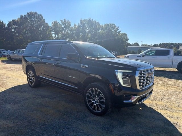 2026 GMC Yukon XL Denali - Photo 21