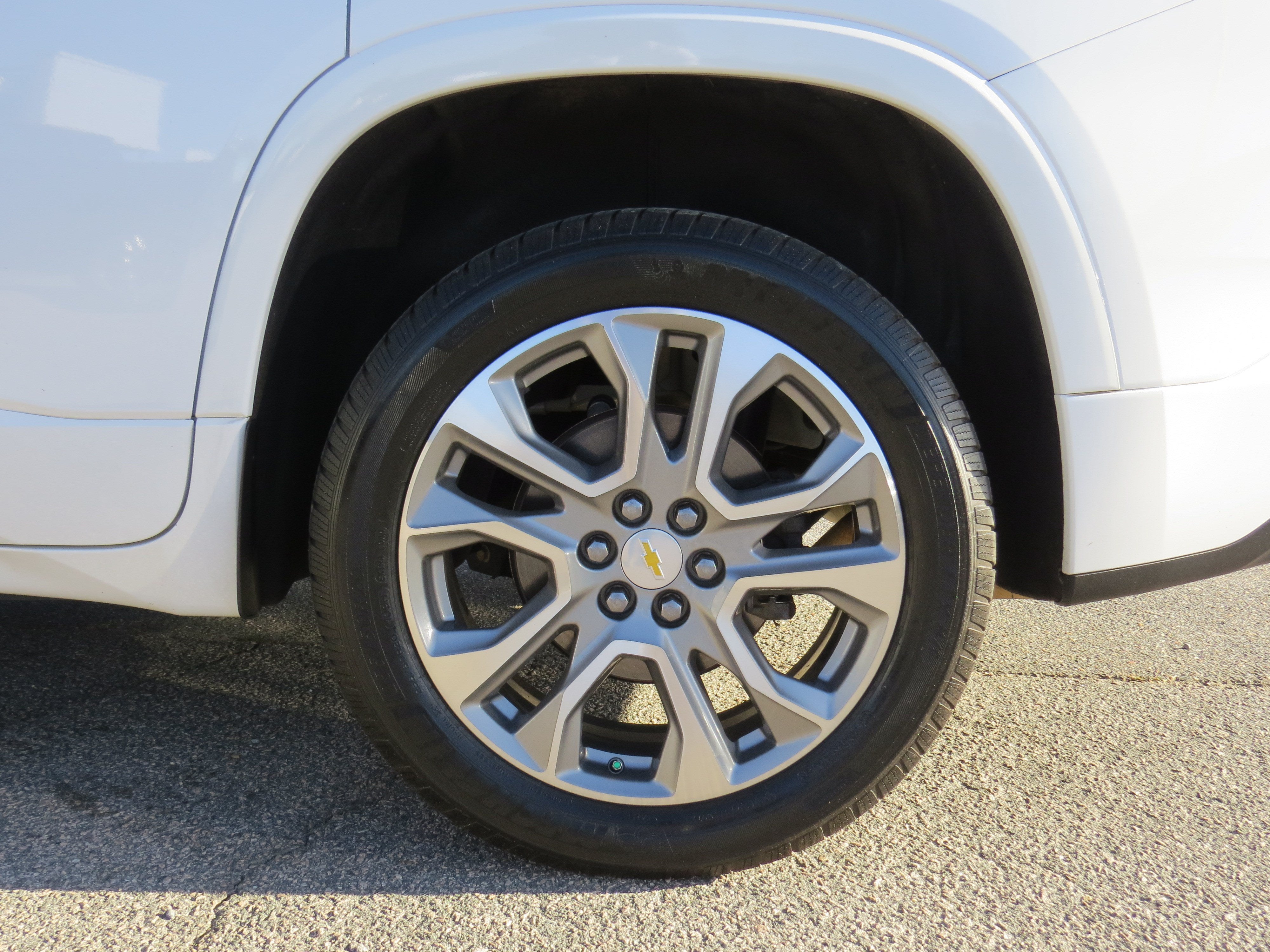 2020 Chevrolet Traverse Premier - Photo 12