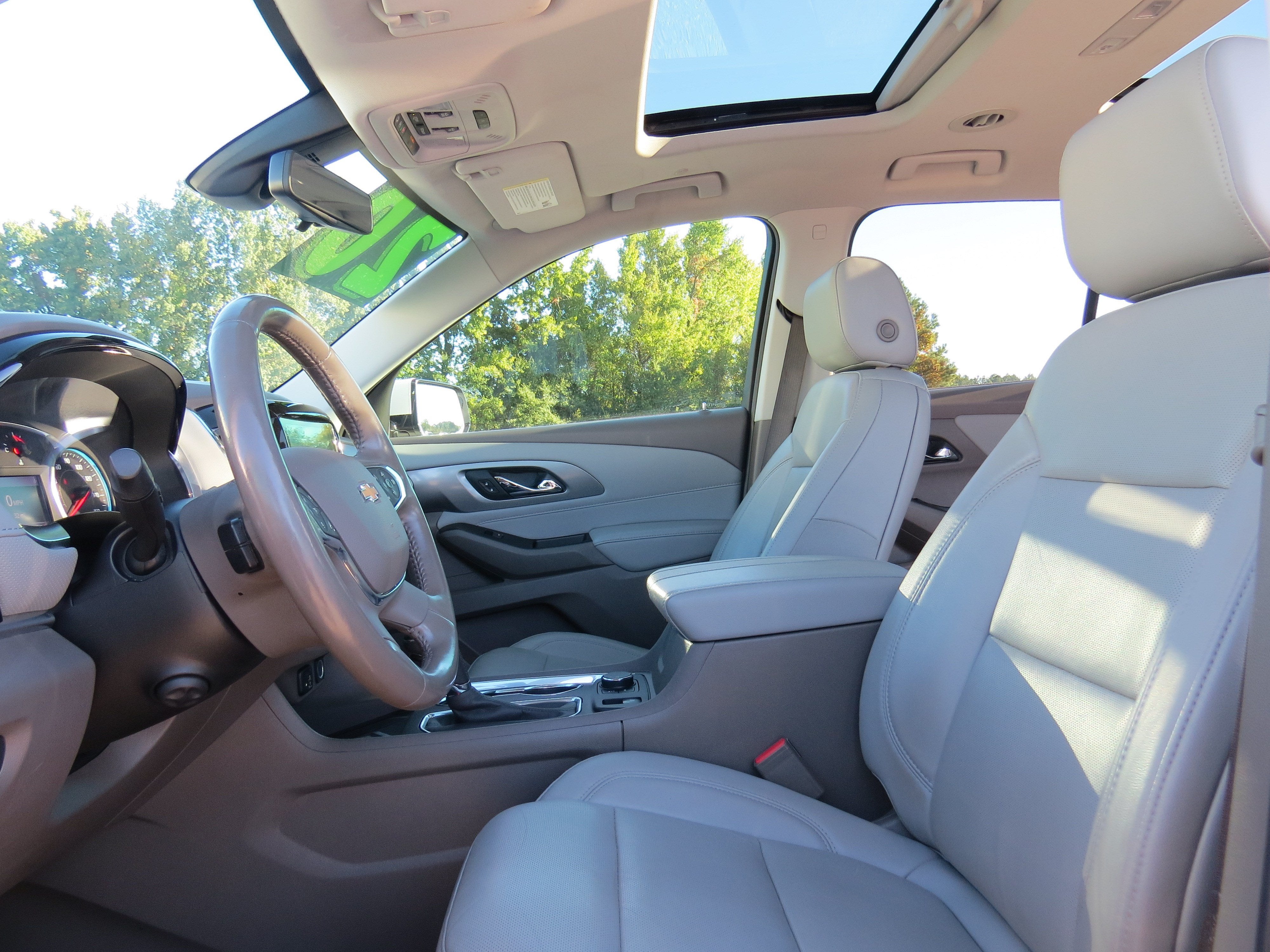 2020 Chevrolet Traverse Premier - Photo 15