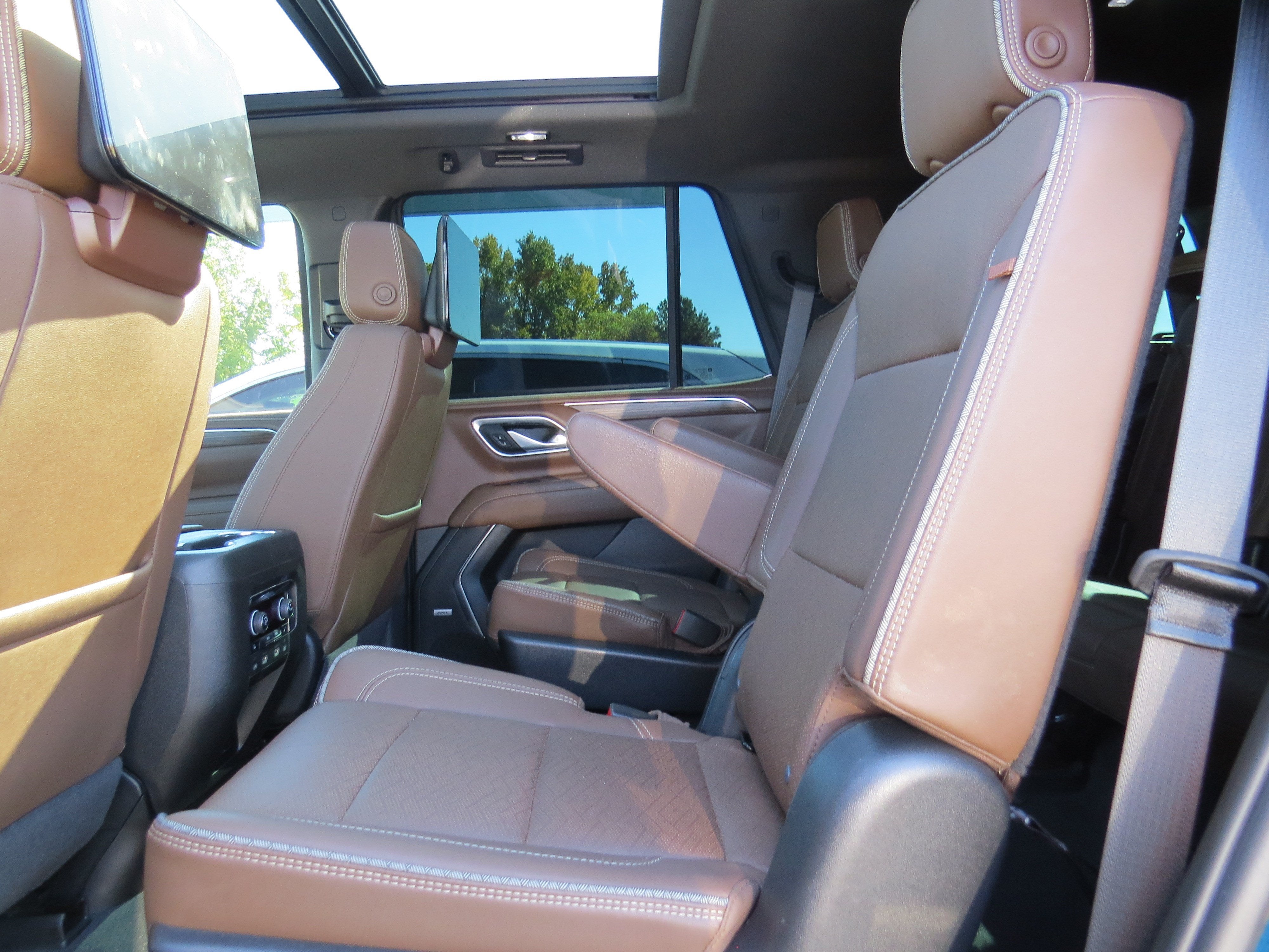 2023 Chevrolet Tahoe High Country - Photo 15