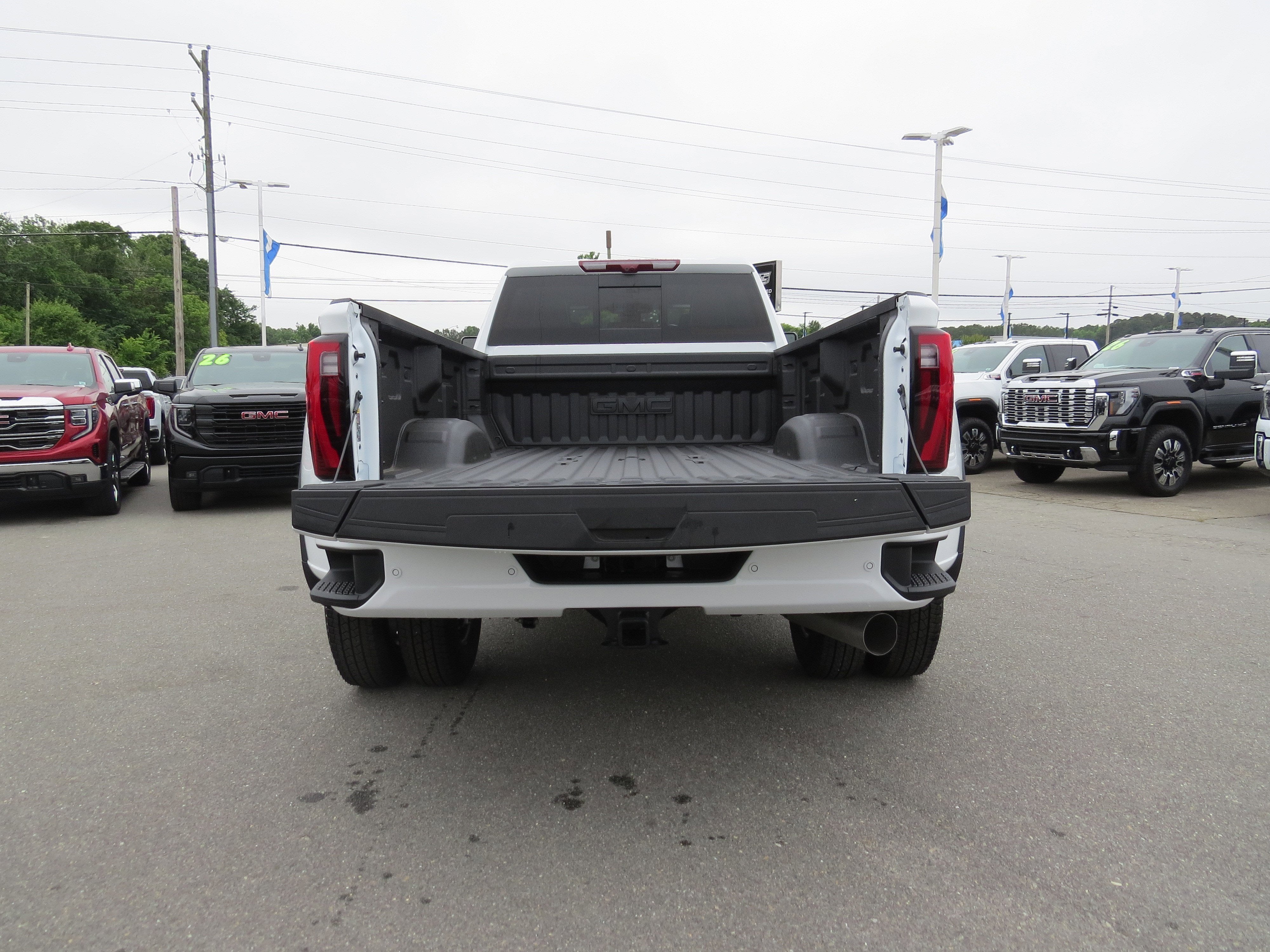2026 GMC Sierra 3500 HD Denali Ultimate DRW