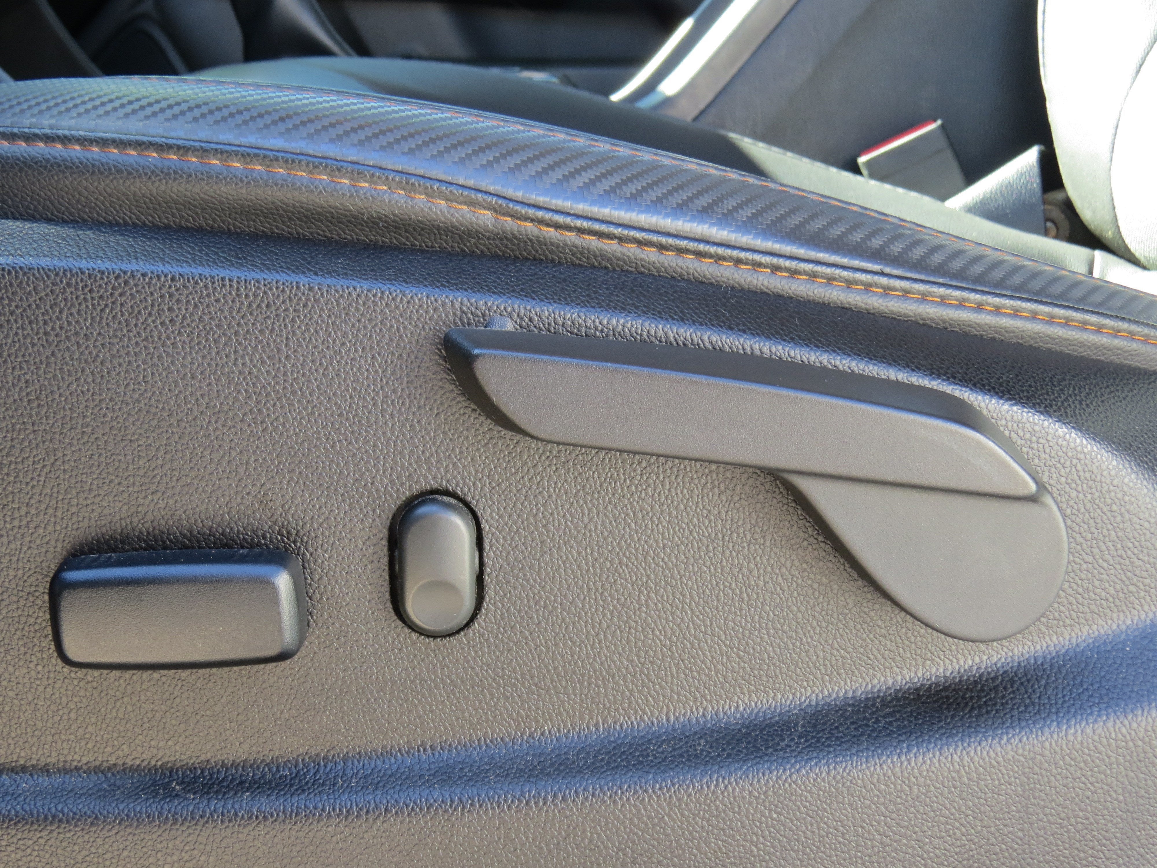 2022 GMC Canyon 4WD AT4 w/Cloth