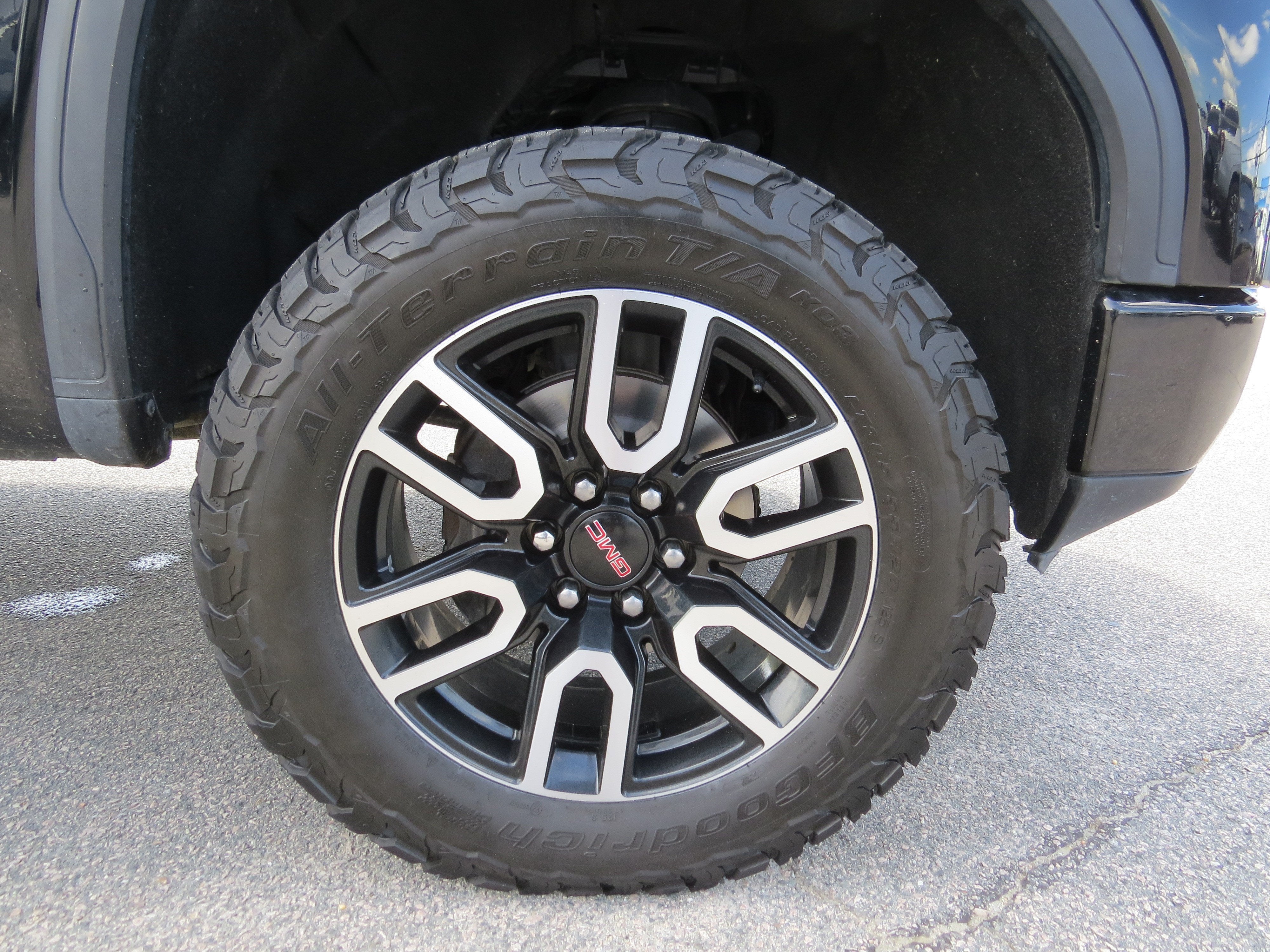 2019 GMC Sierra 1500 AT4