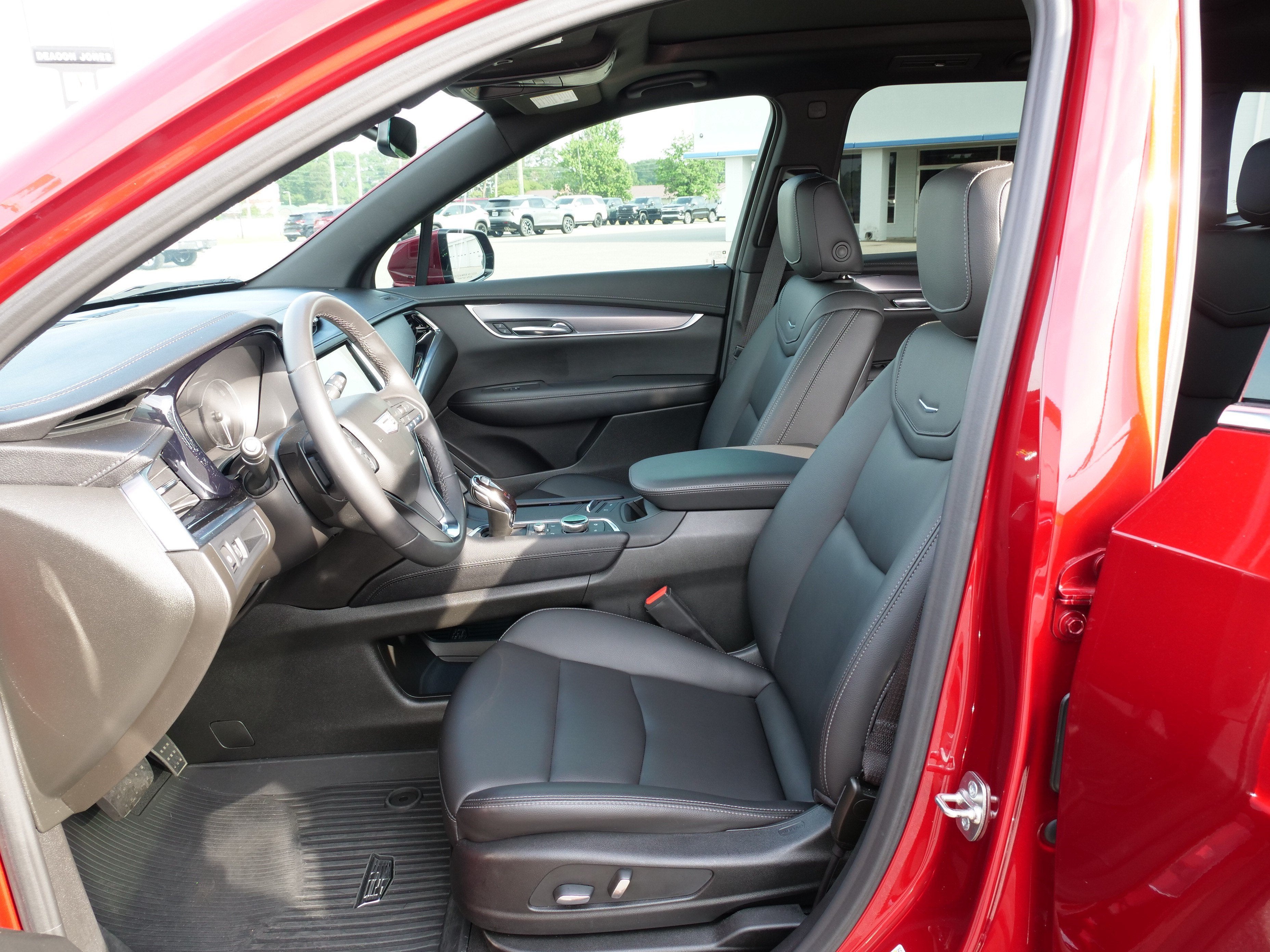 2024 Cadillac XT6 Luxury