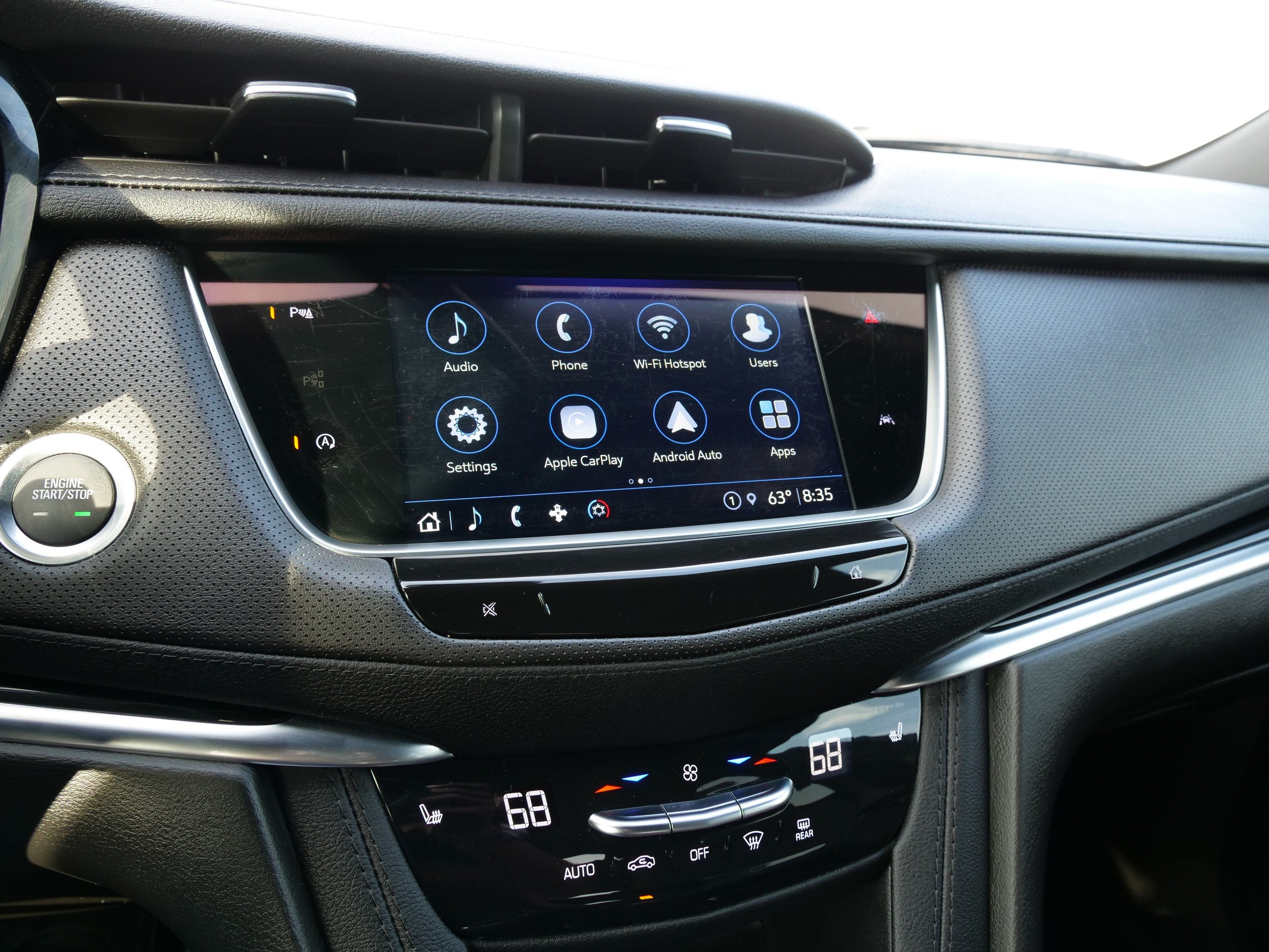 2024 Cadillac XT6 Luxury