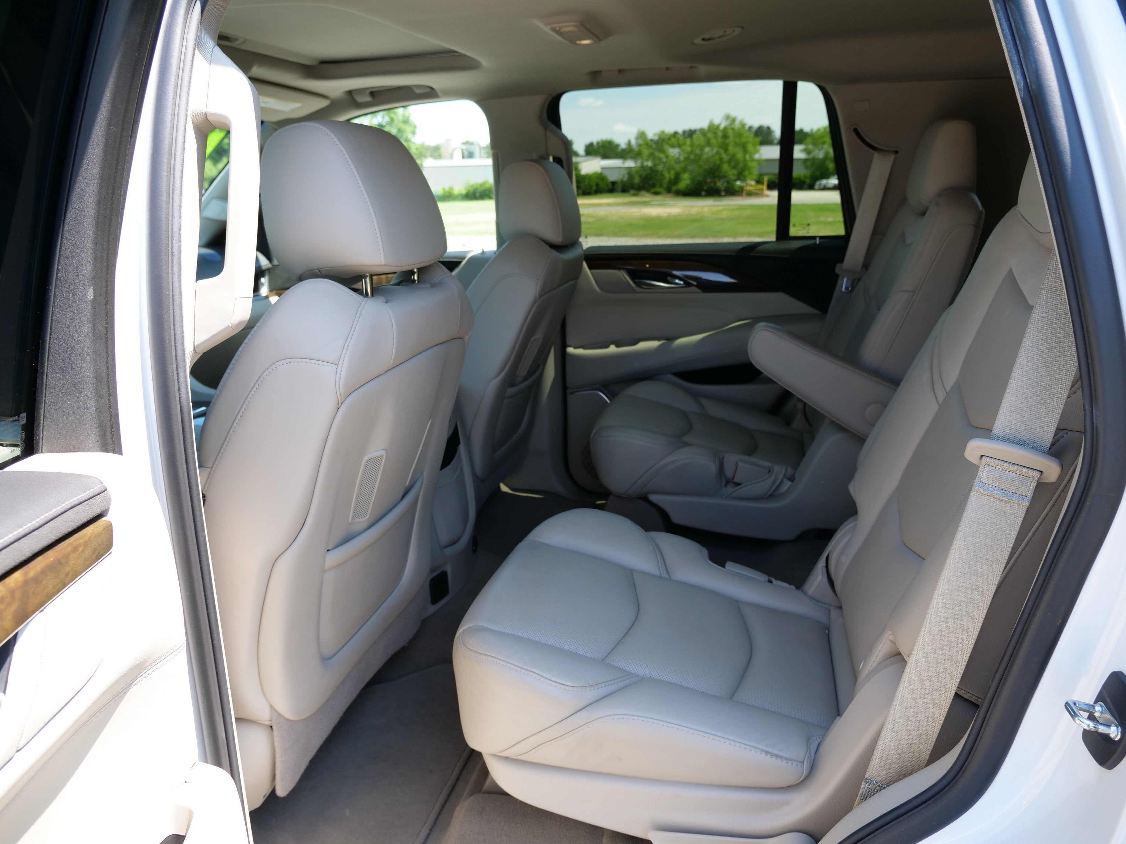 2018 Cadillac Escalade Luxury