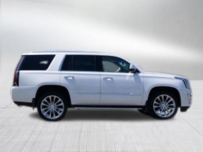 2018 Cadillac Escalade Luxury