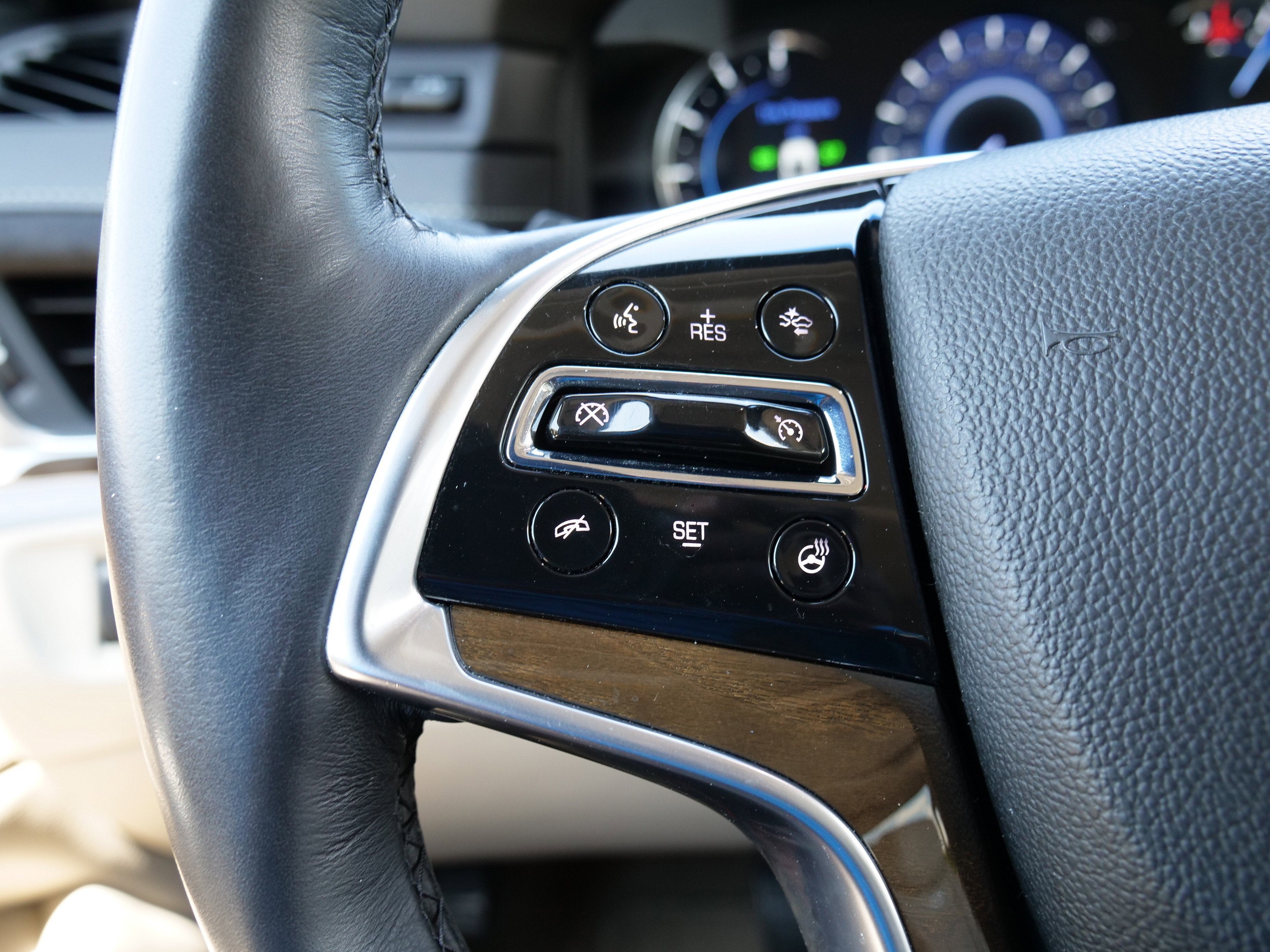 2018 Cadillac Escalade Luxury