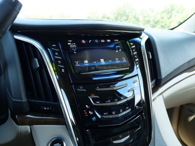 2018 Cadillac Escalade Luxury
