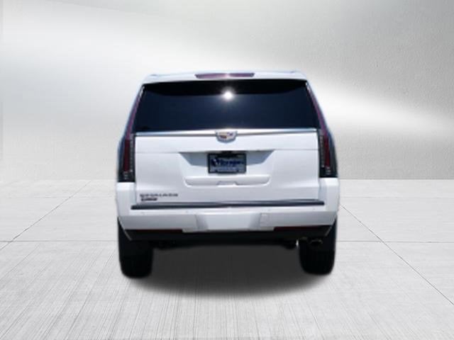 2018 Cadillac Escalade Luxury