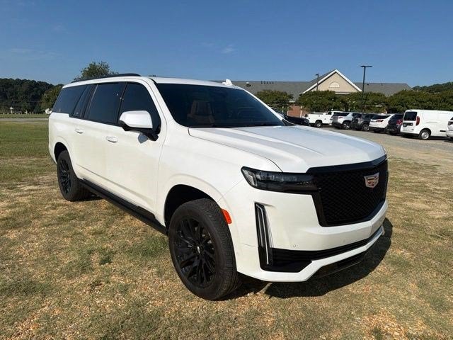 2024 Cadillac Escalade ESV Sport