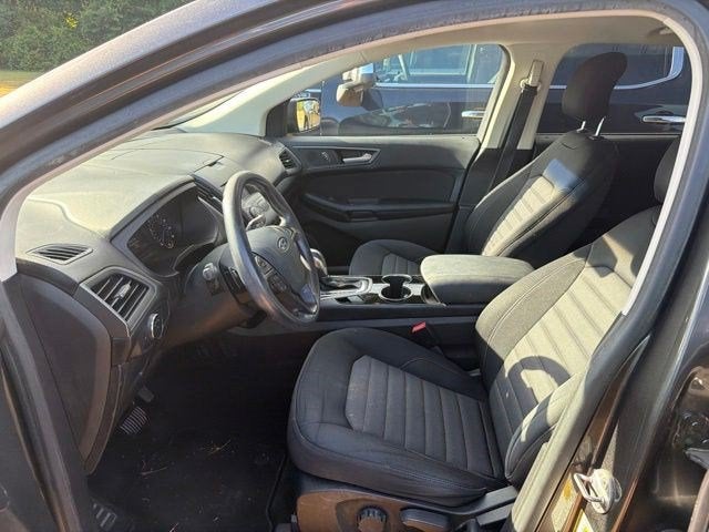2016 Ford Edge SE