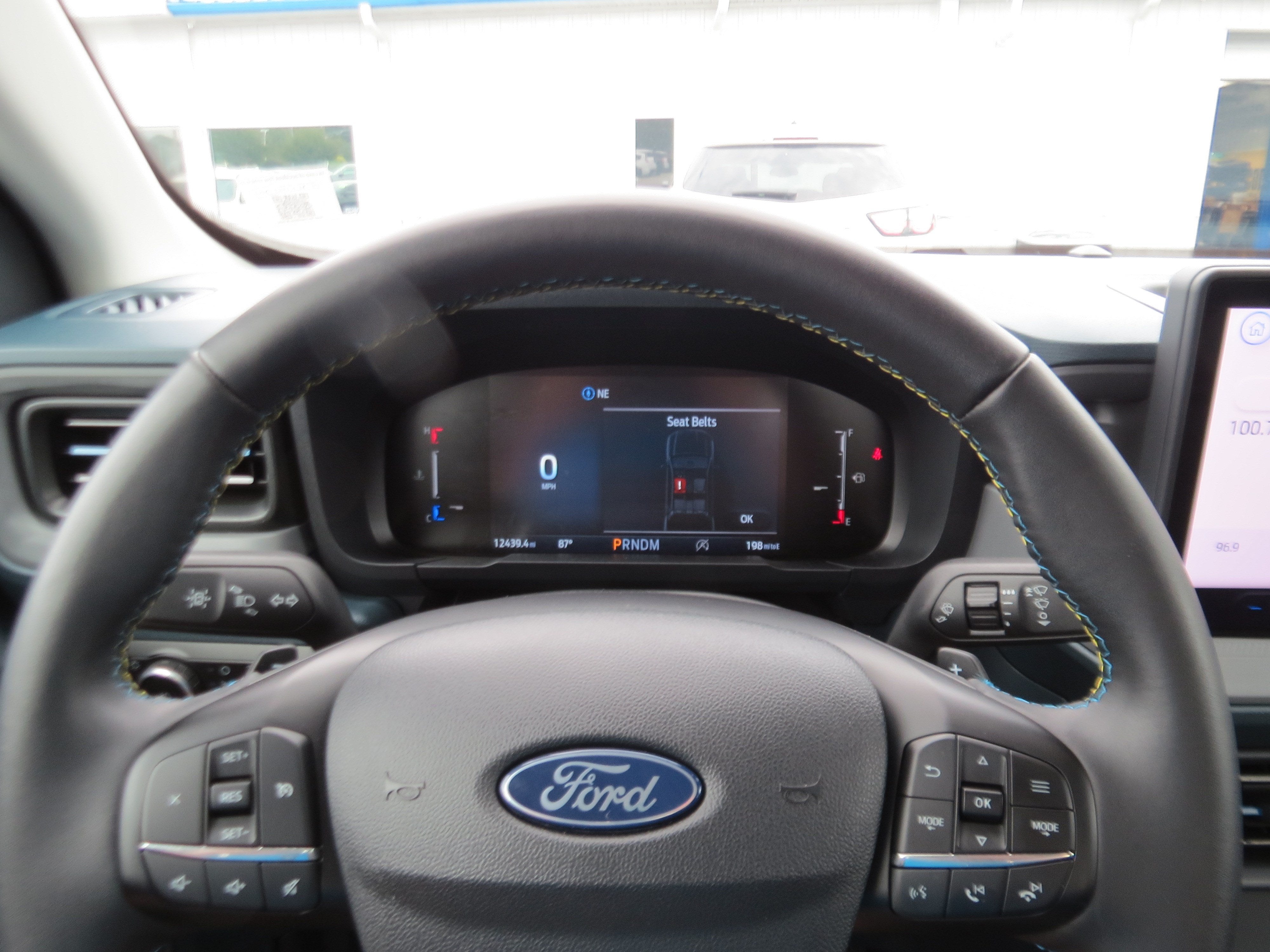2025 Ford Maverick Lobo Standard