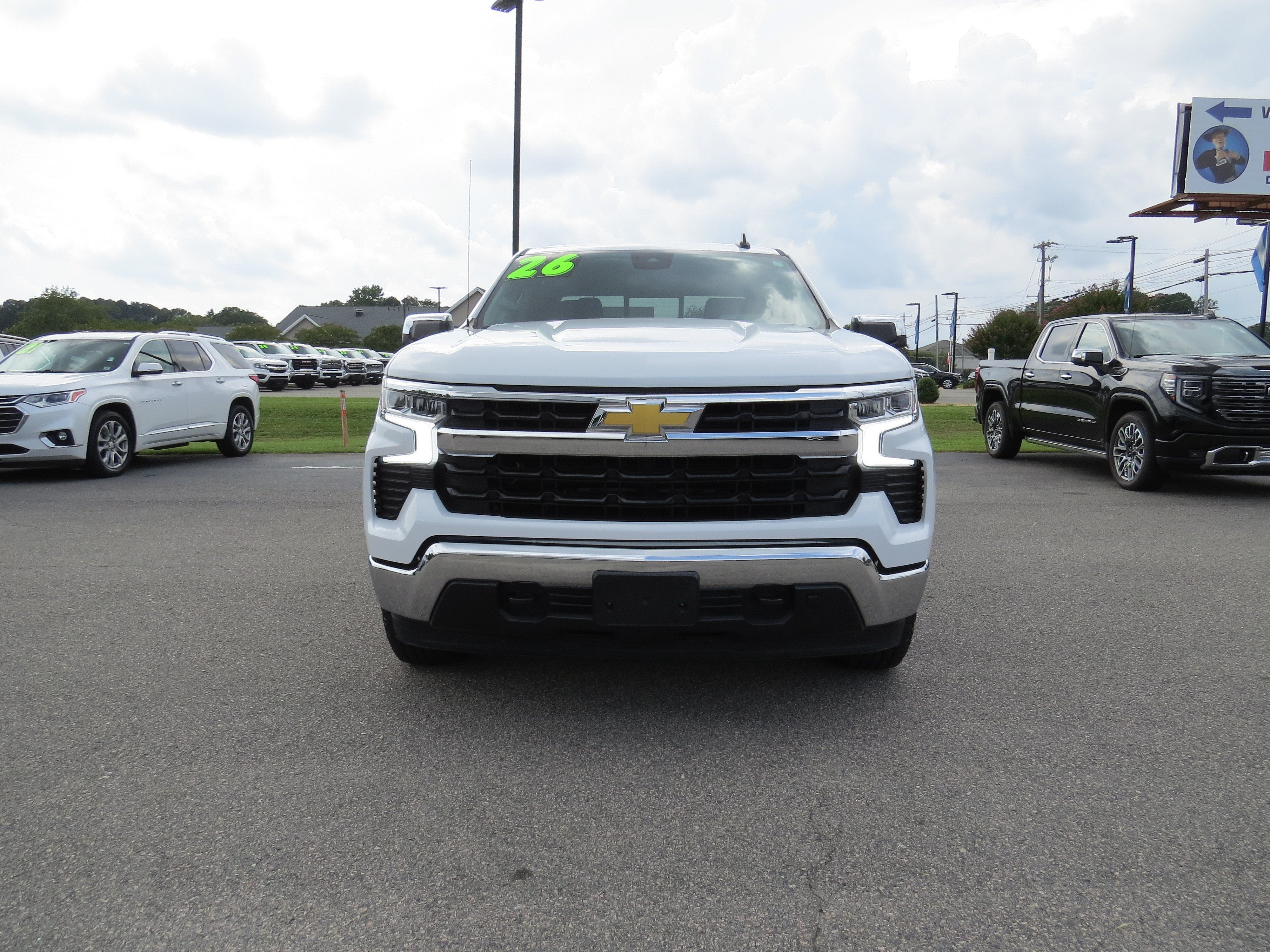 2026 Chevrolet Silverado 1500 LT