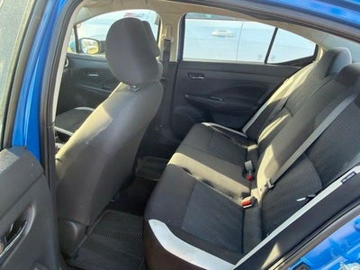 2021 Nissan Versa SV Xtronic CVT