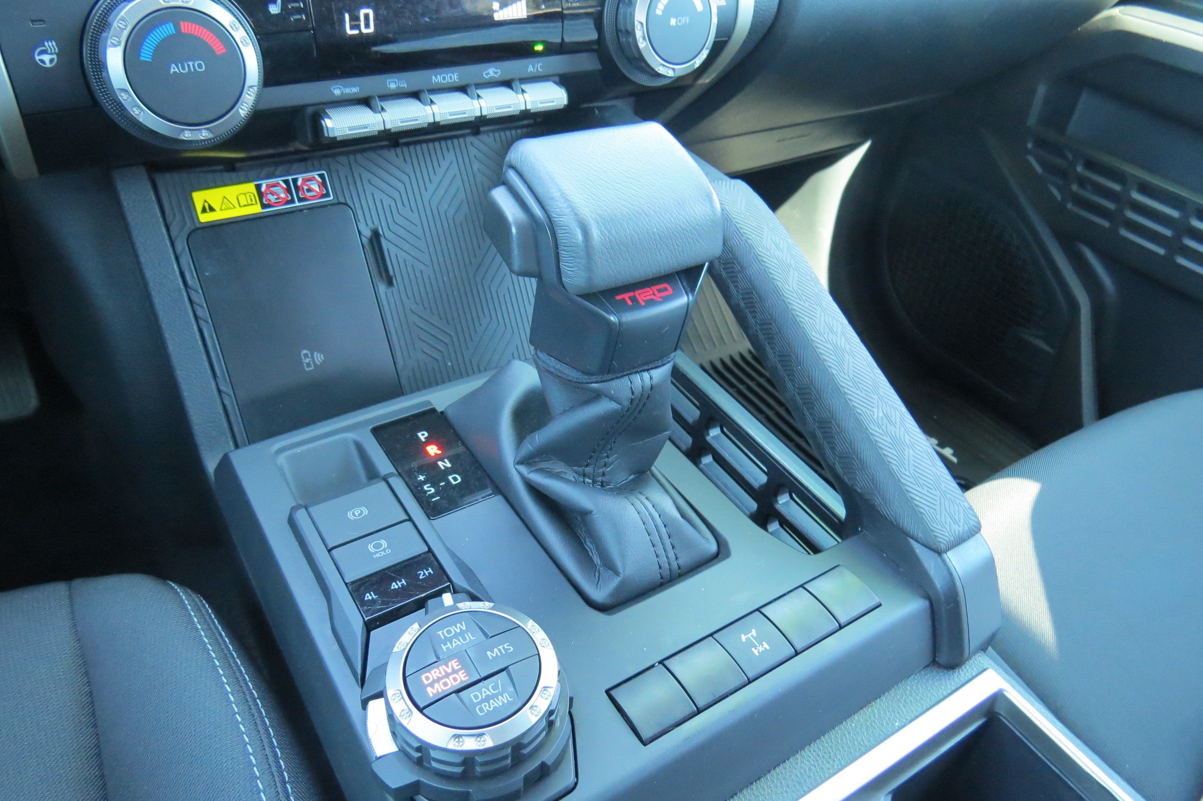 2024 Toyota Tacoma 4WD SR5