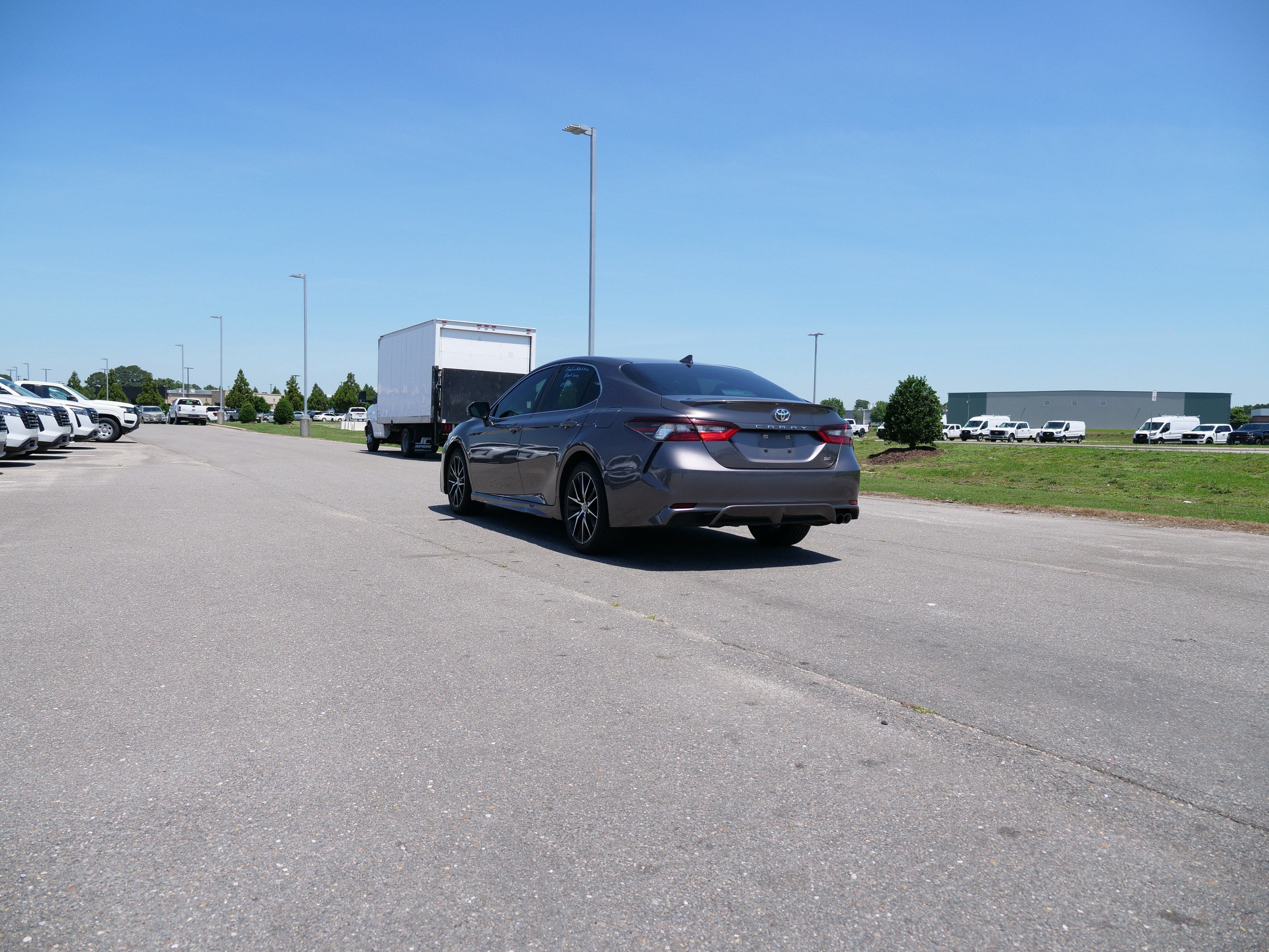 2024 Toyota Camry SE
