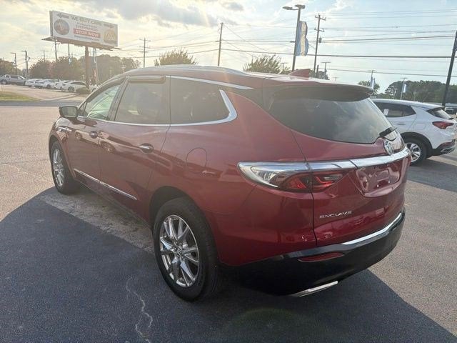 2023 Buick Enclave Essence