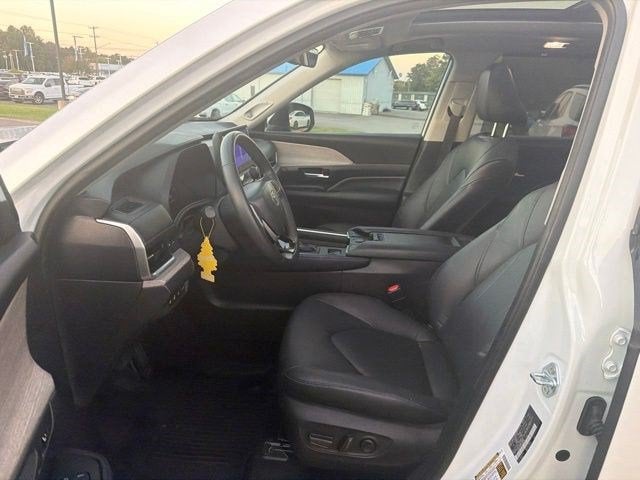 2025 Toyota Grand Highlander Hybrid XLE