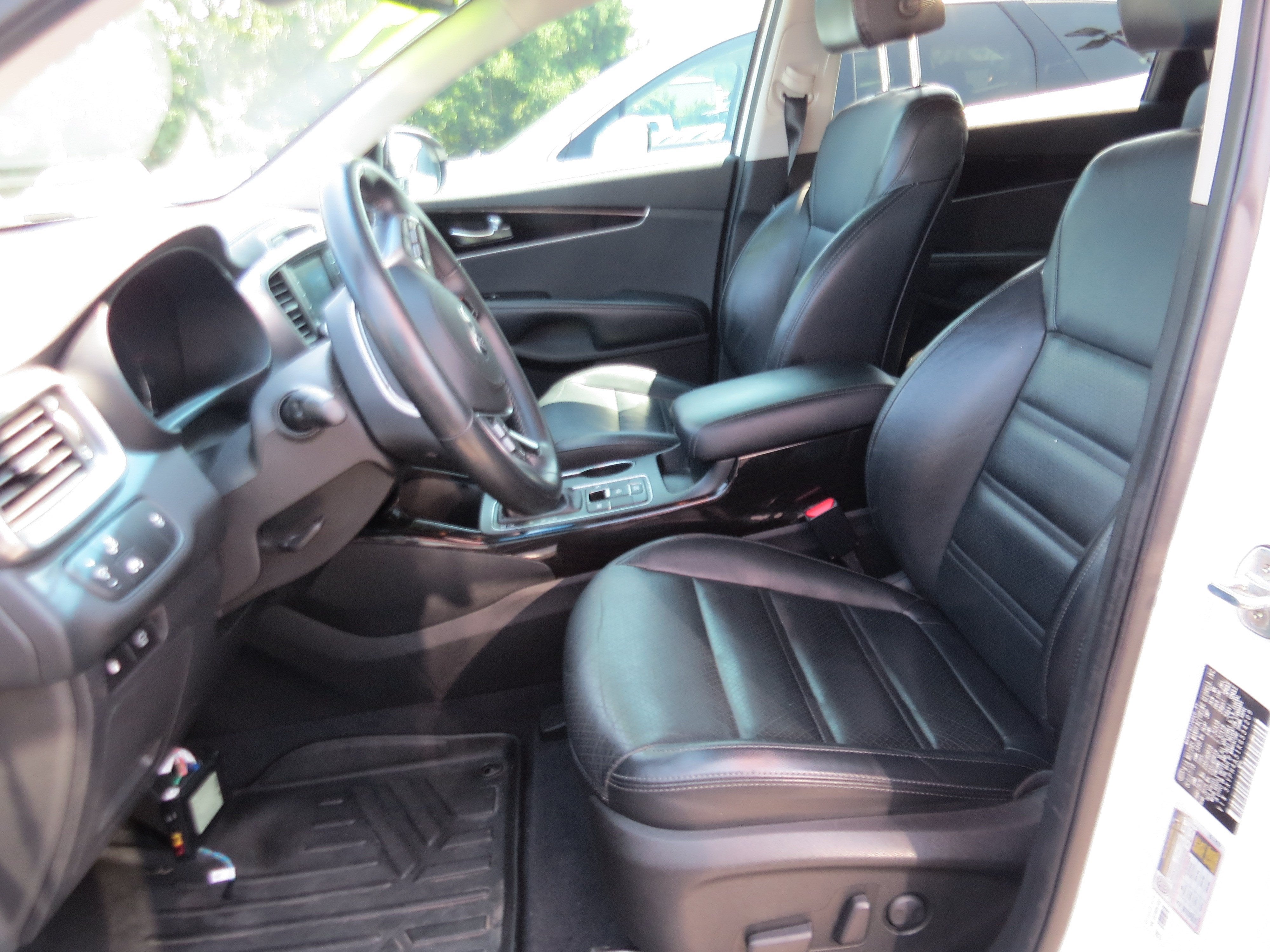 2019 Kia Sorento EX V6