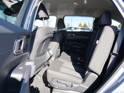 2025 Kia Sorento LX