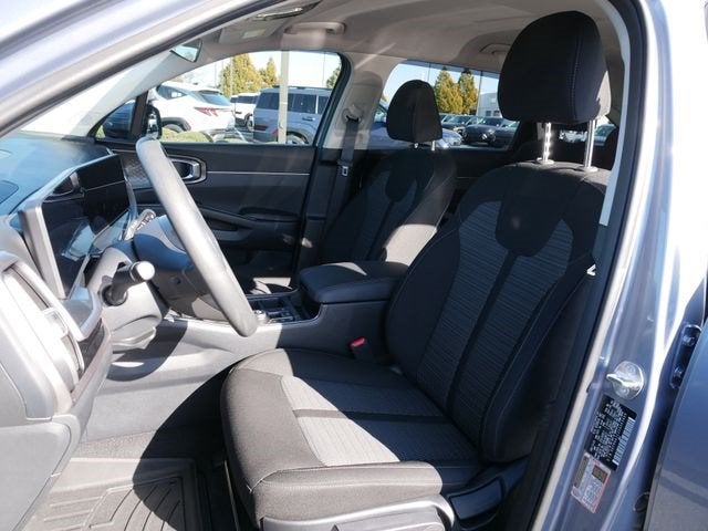 2025 Kia Sorento LX